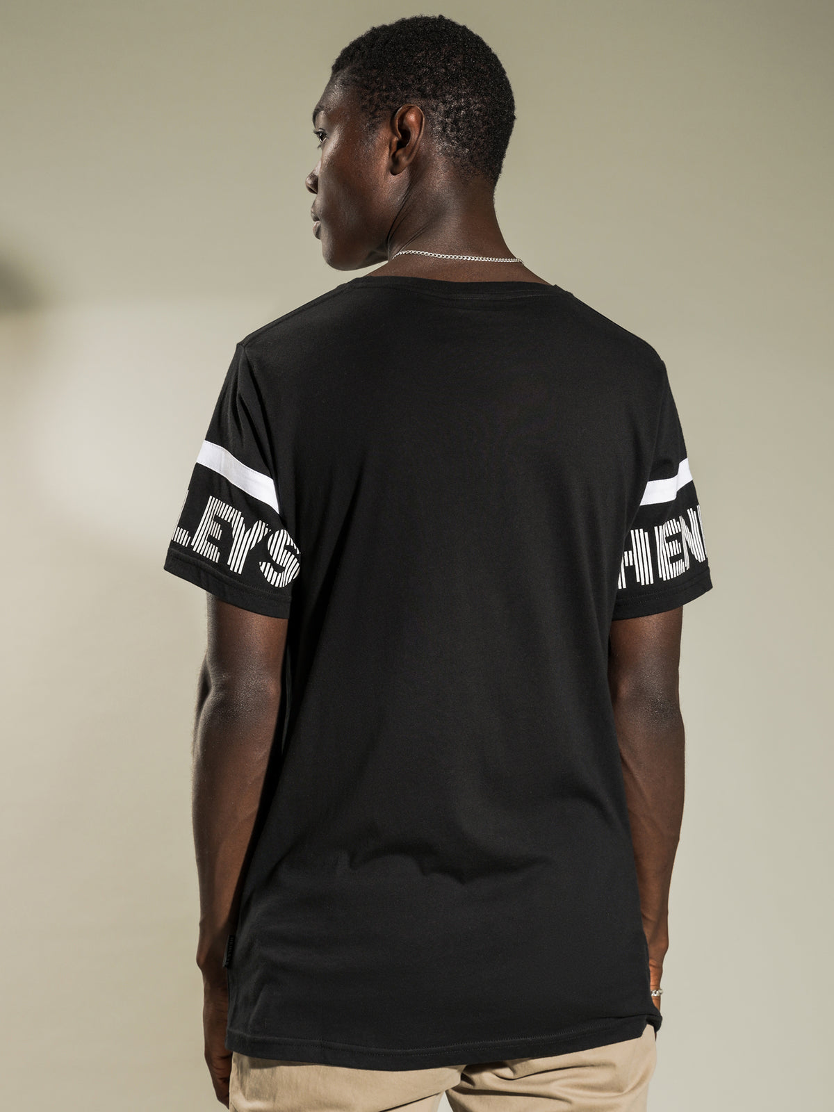 Henleys Webber T-Shirt | Black