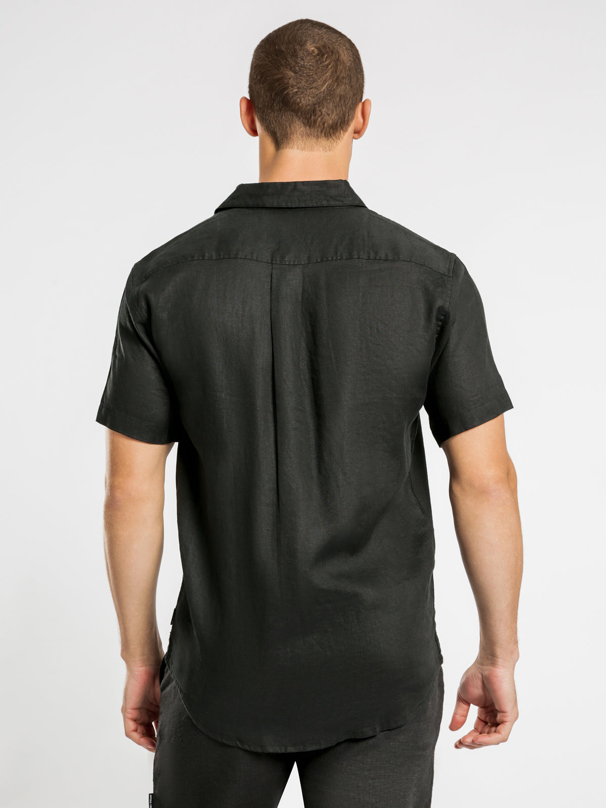 Nelson Short Sleeve Shirt in Black Linen