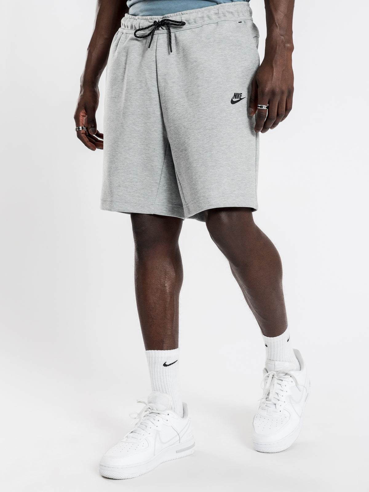 Sportswear Tech Fleece Shorts in Dark Grey