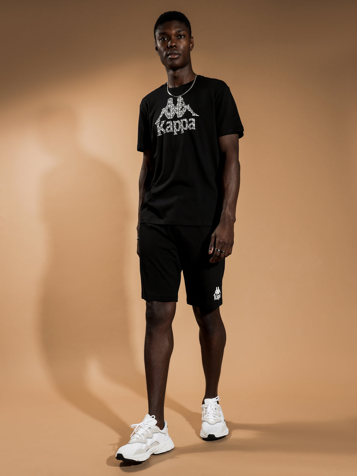 Authentic Resh Shorts in Black