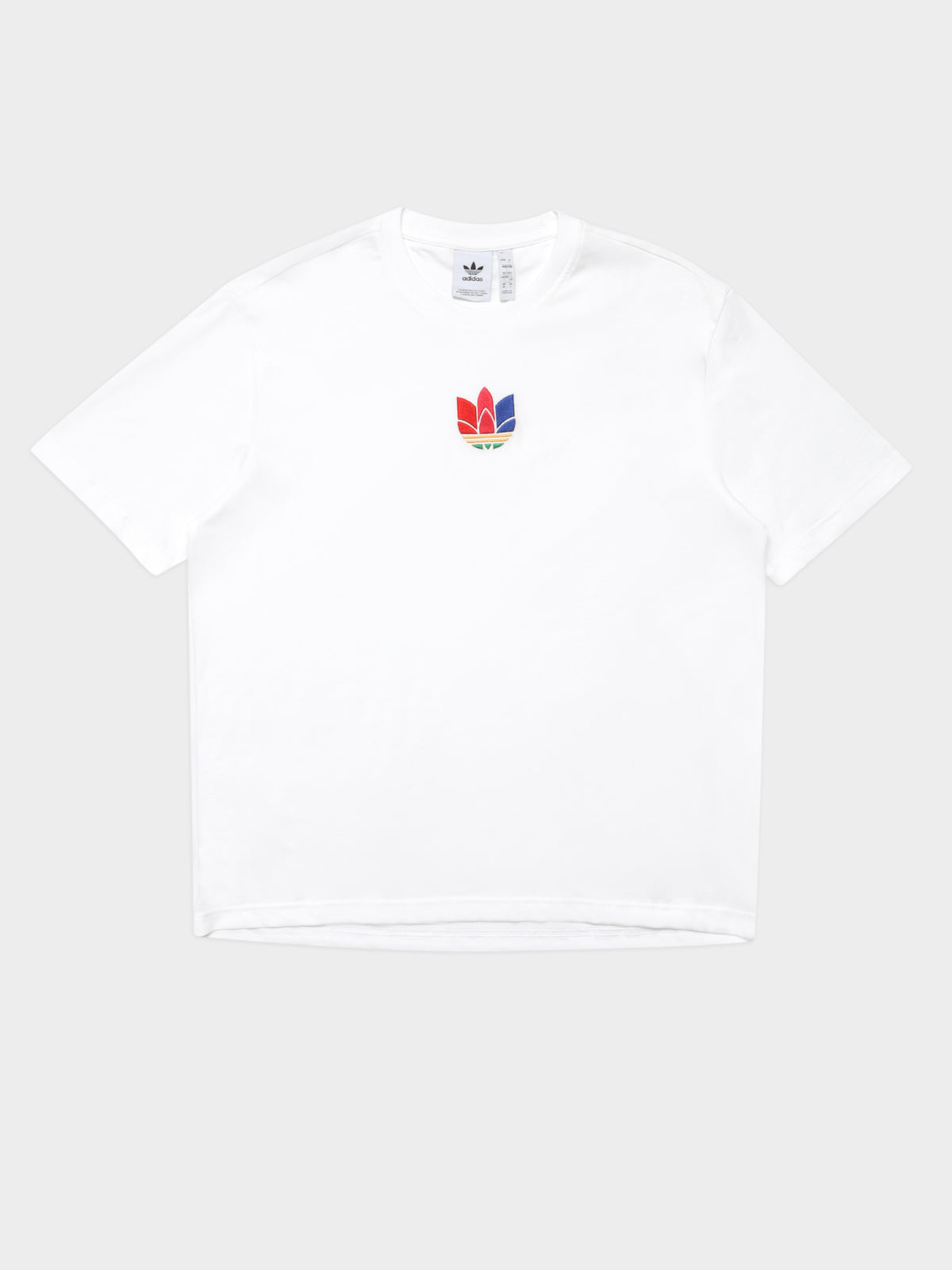 3D Trefoil Graphic T-Shirt in White