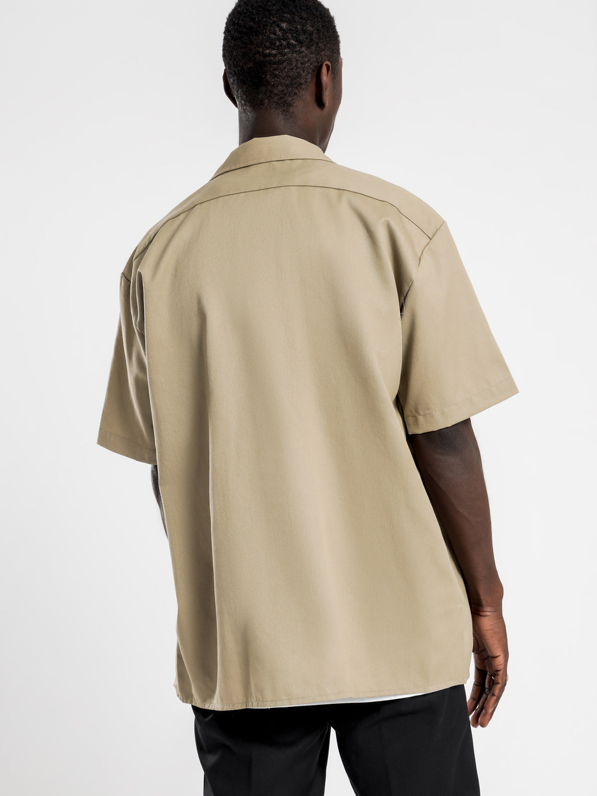 1574 Short Sleeve Shirt in Khaki