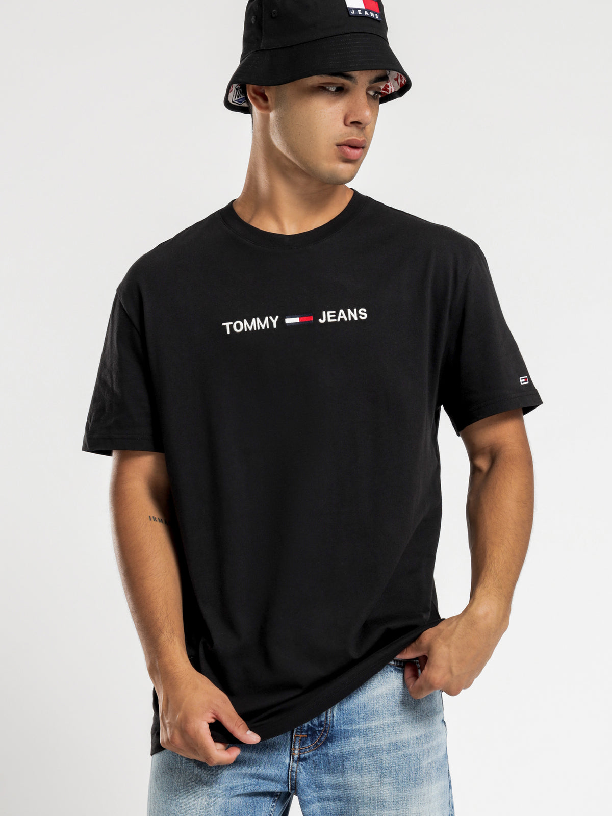 Straight Logo T-Shirt in Black