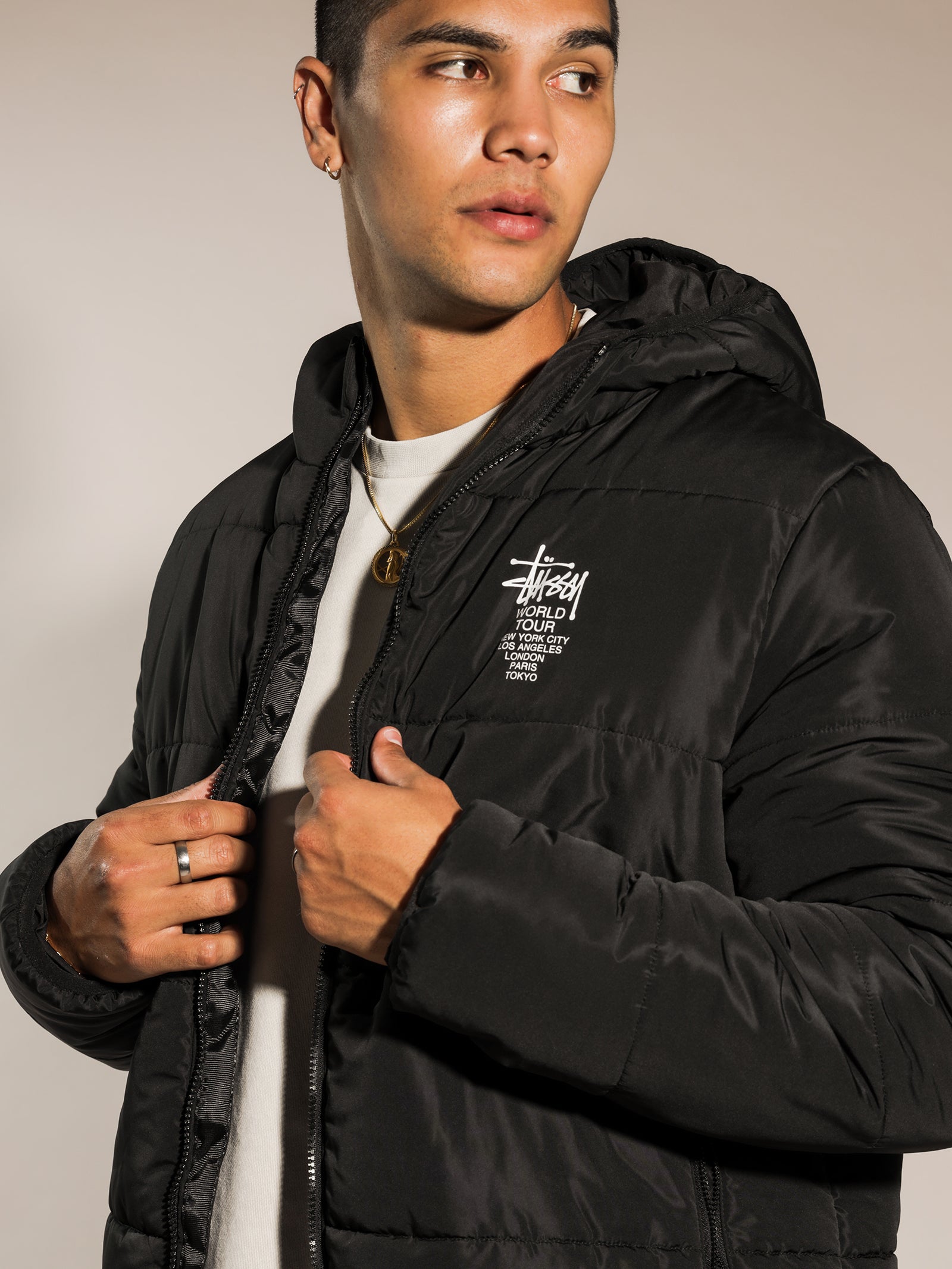 Worldwide Lightweight Puffer Jacket in Black