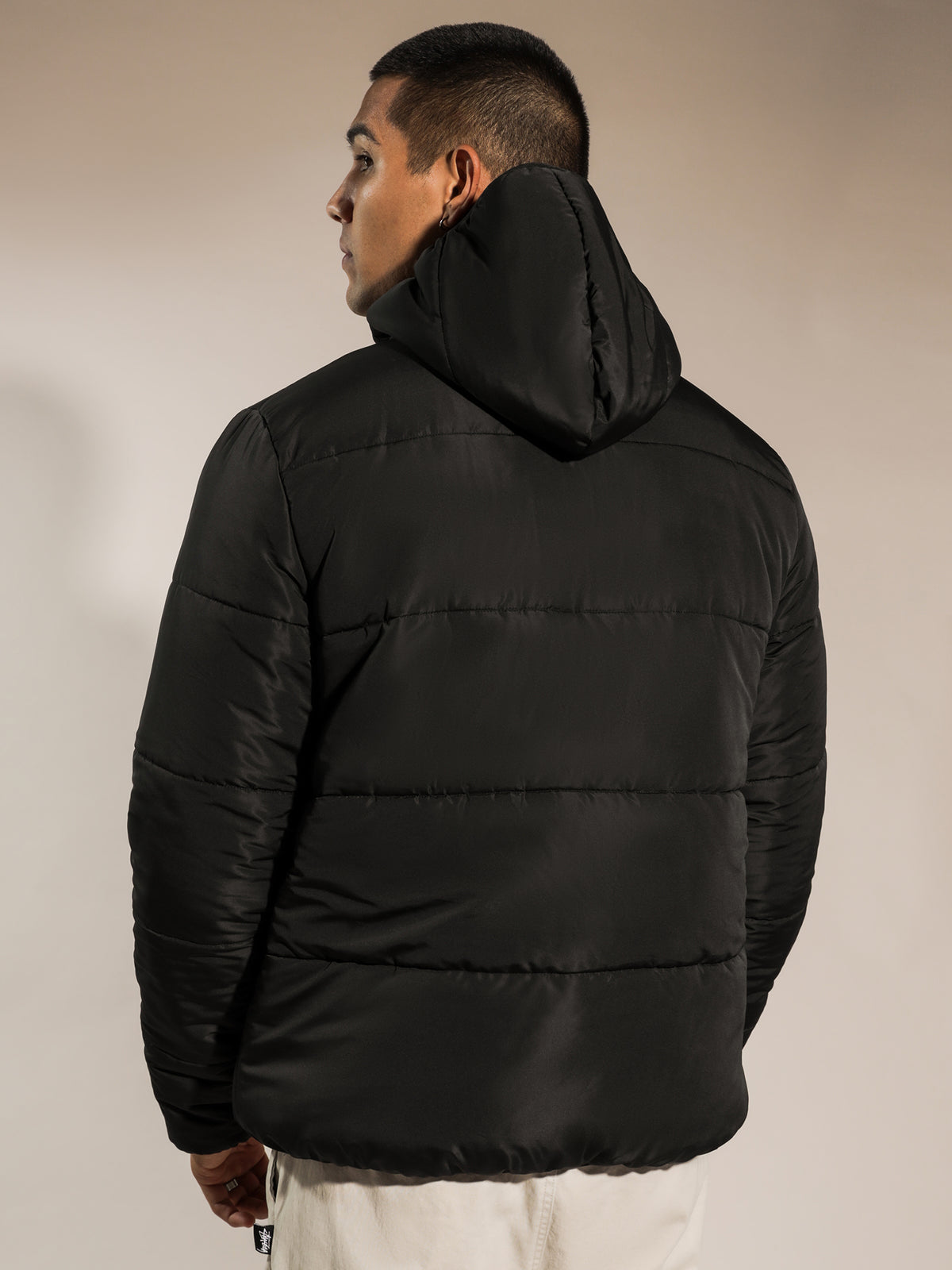 Worldwide Lightweight Puffer Jacket in Black