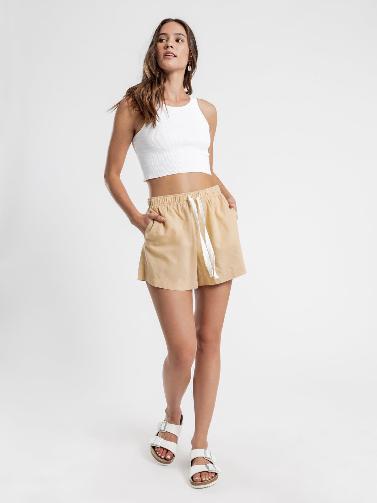 Nude Classic Shorts in Apricot