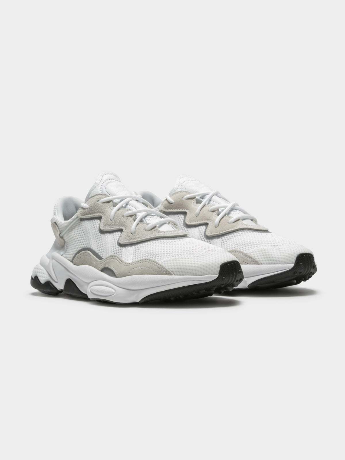 Unisex Ozweego Sneakers in Cloud White