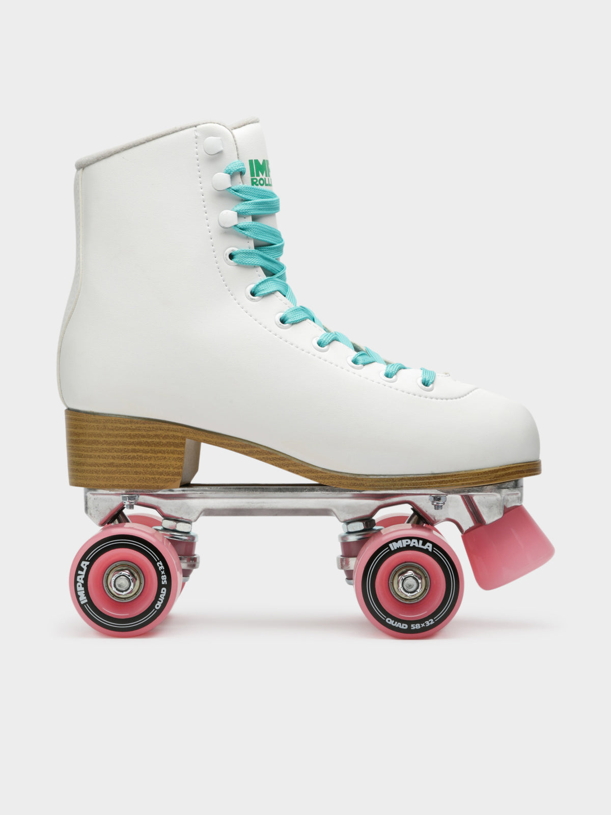 Quad Skates in White &amp; Pink