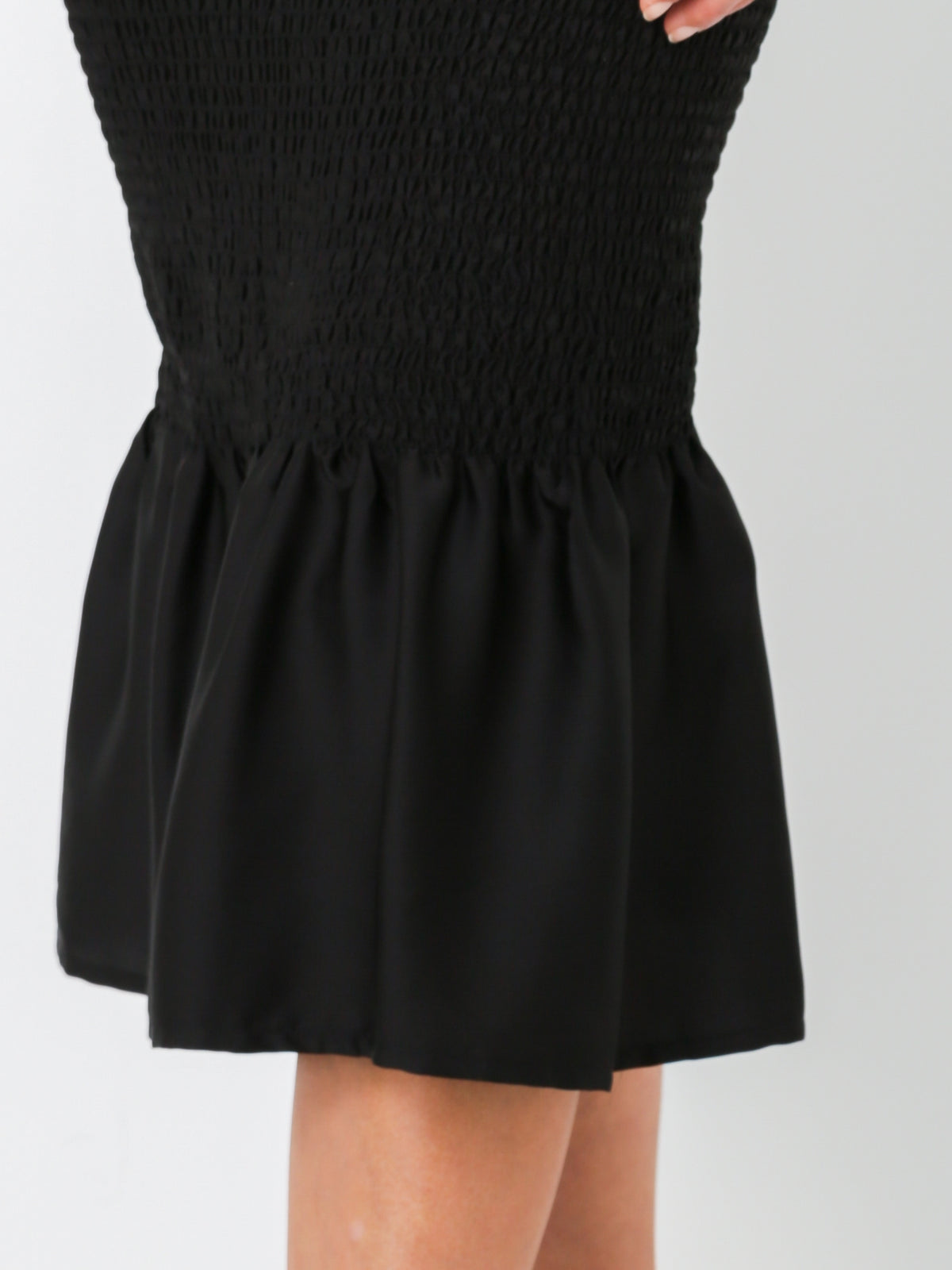 Isa Skirt in Black