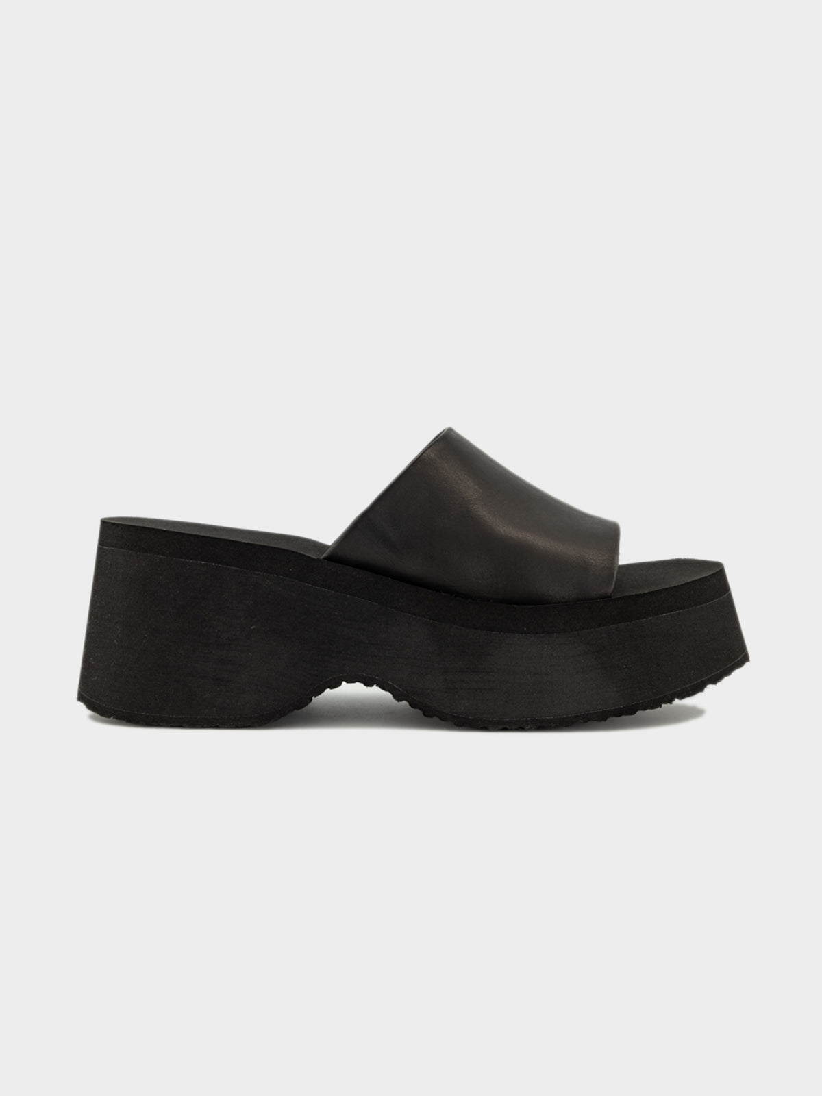 I-t-n-o Womens Wolfe Platform Mule | Black