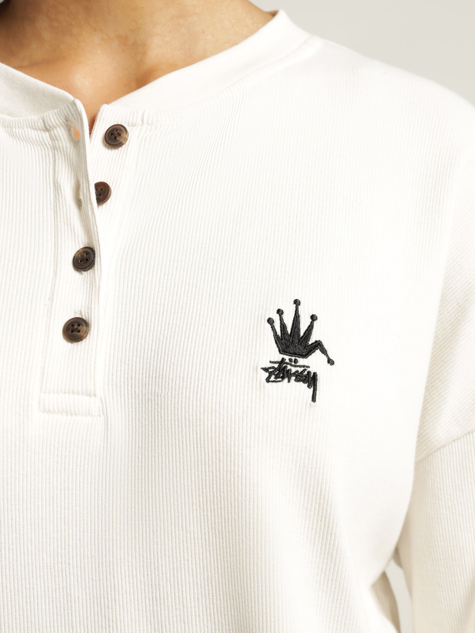 Crown Pigment Henley