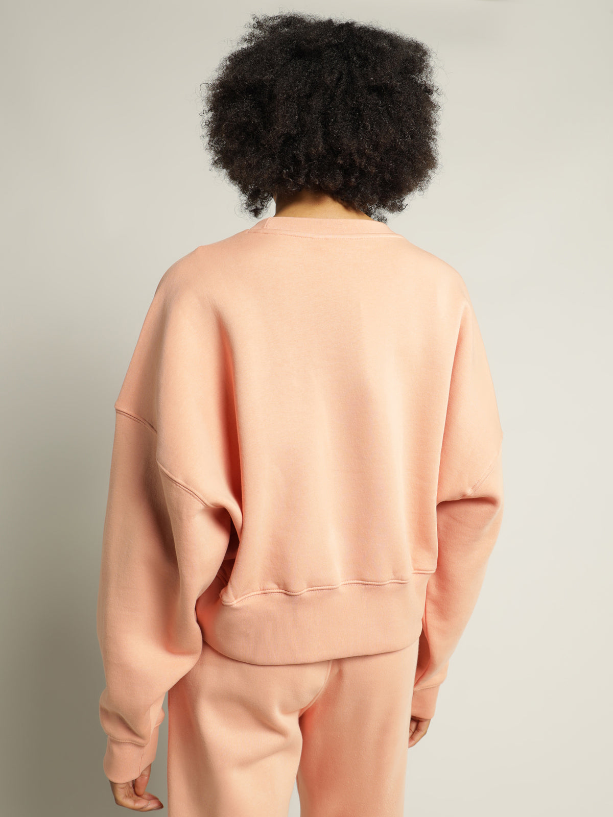 Adicolour Essentials Fleece Sweatshirt in Ambient Blush