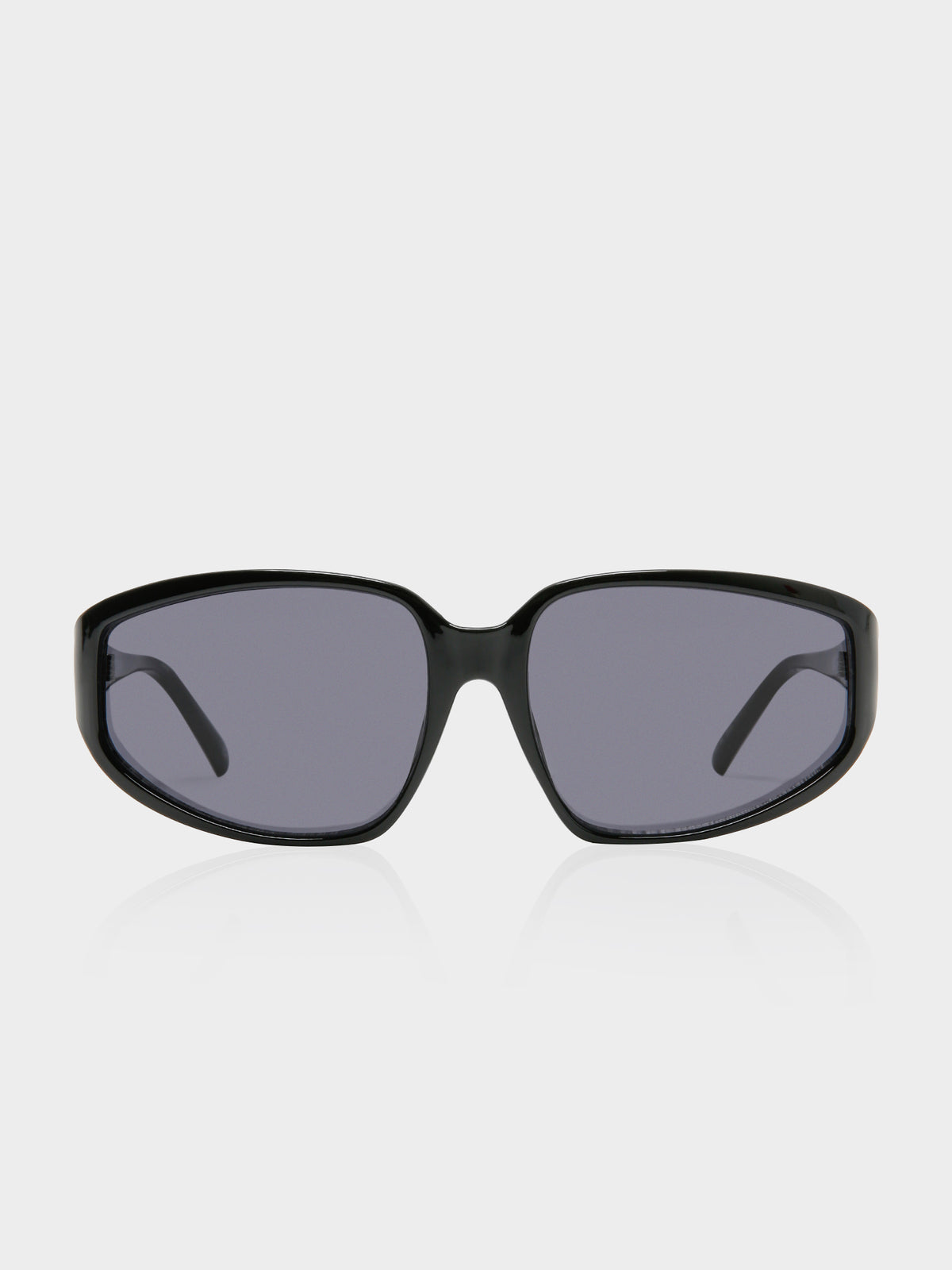 Avenger Sunglasses in Black