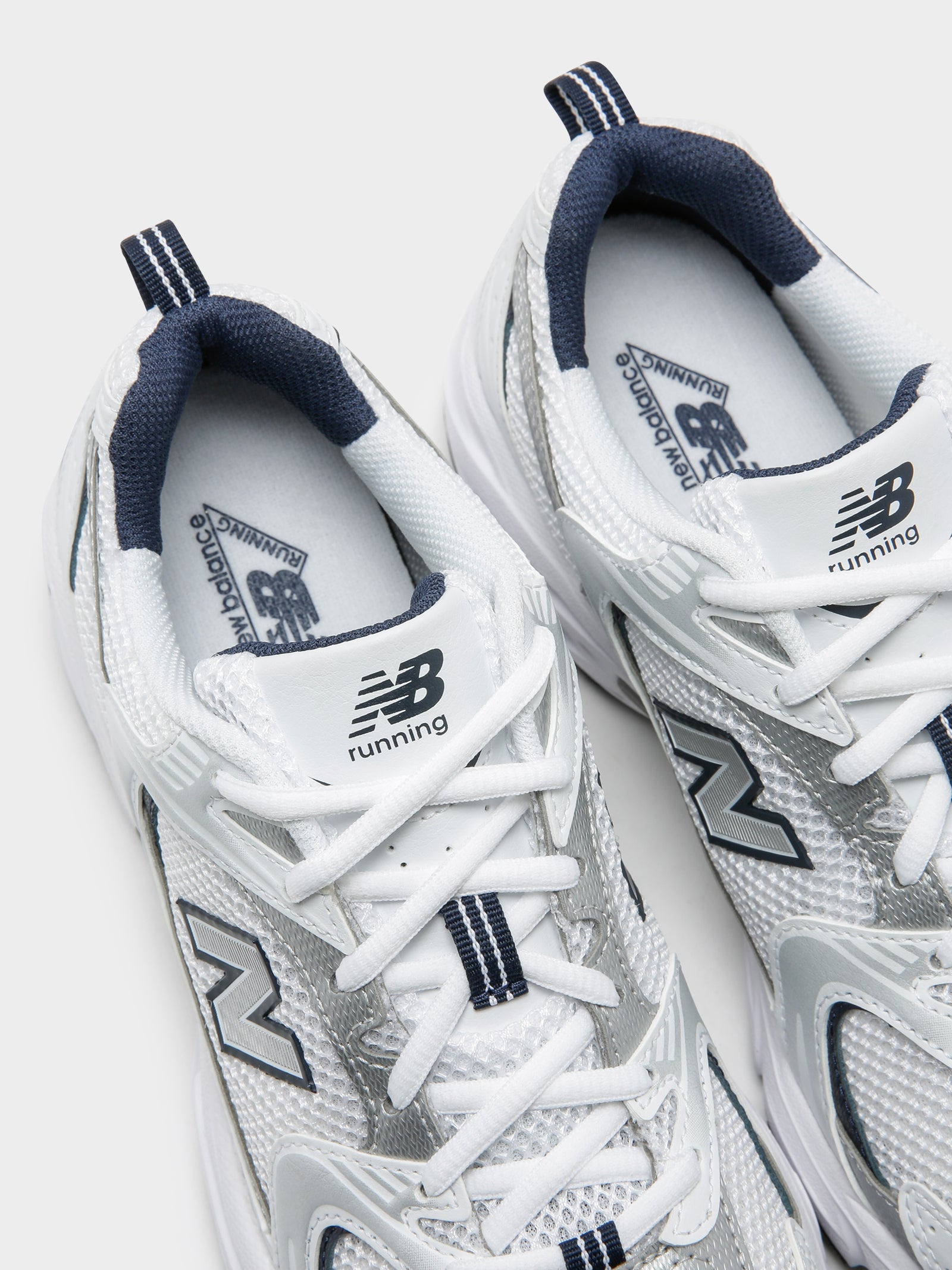 New Balance Unisex 530 Sneakers White/Navy Glue Store