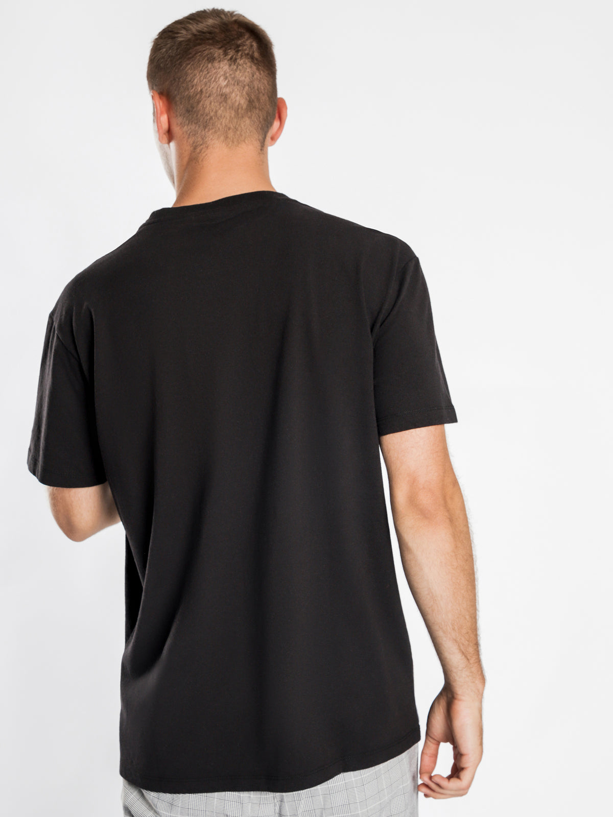 Sase Short Sleeve T-Shirt in Black