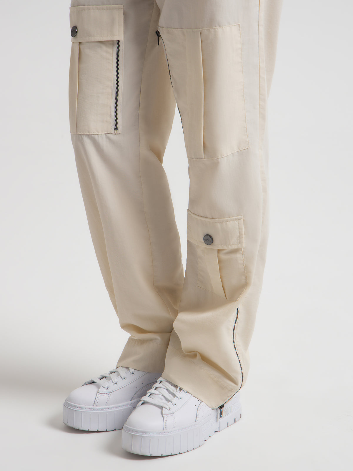OWWY Inux Cargo Pants | Off White
