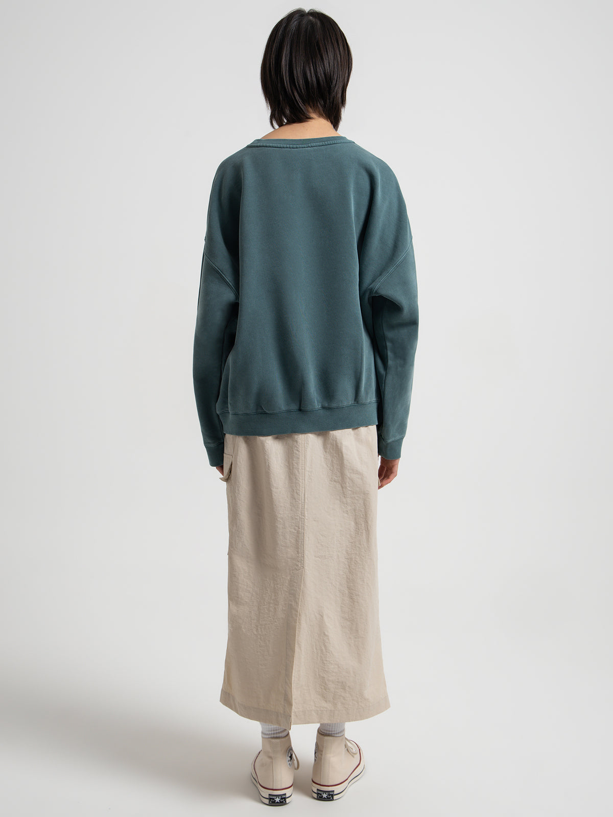 Stussy Italic Oversized Crew Sweater | Moss