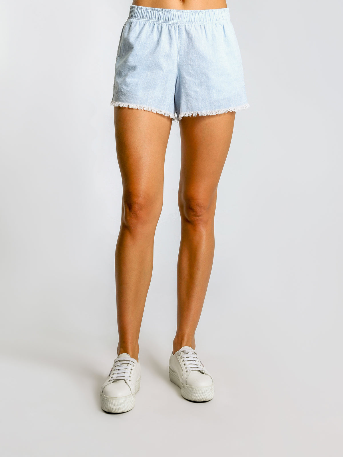 Bedford Chambray Shorts in Sky Blue