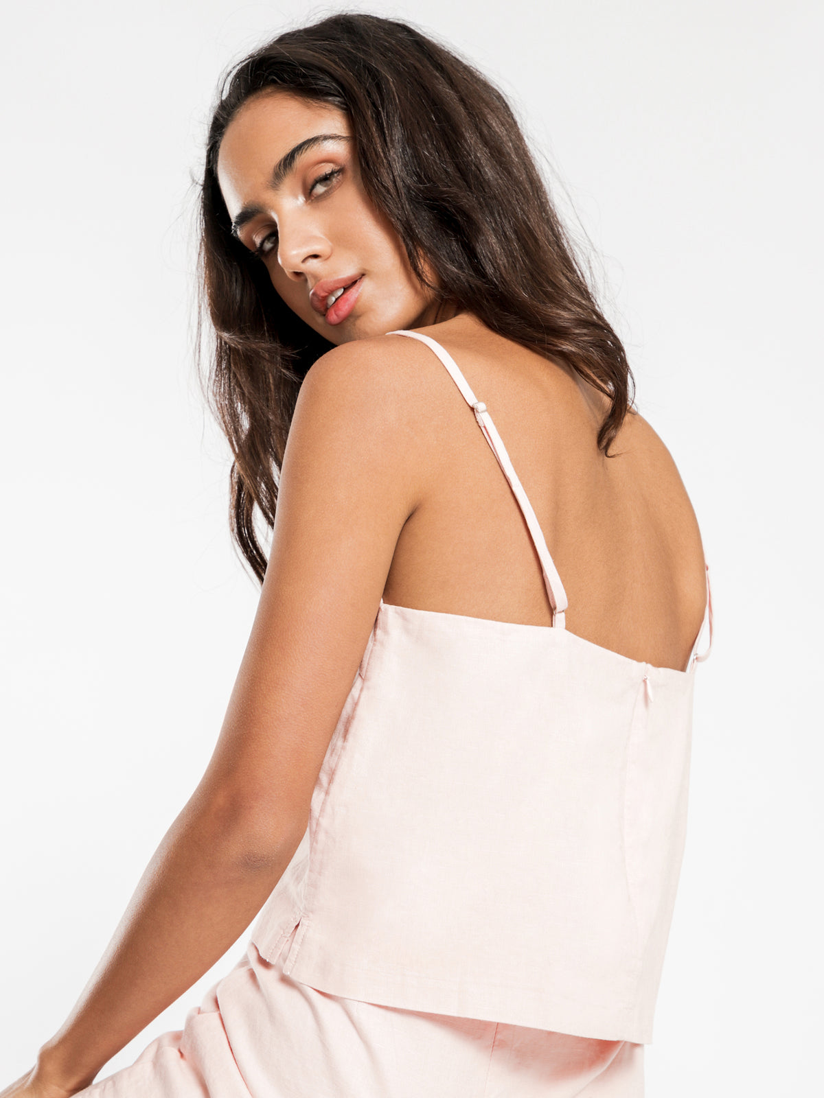 Isla Scoop Cami in Pink Shell