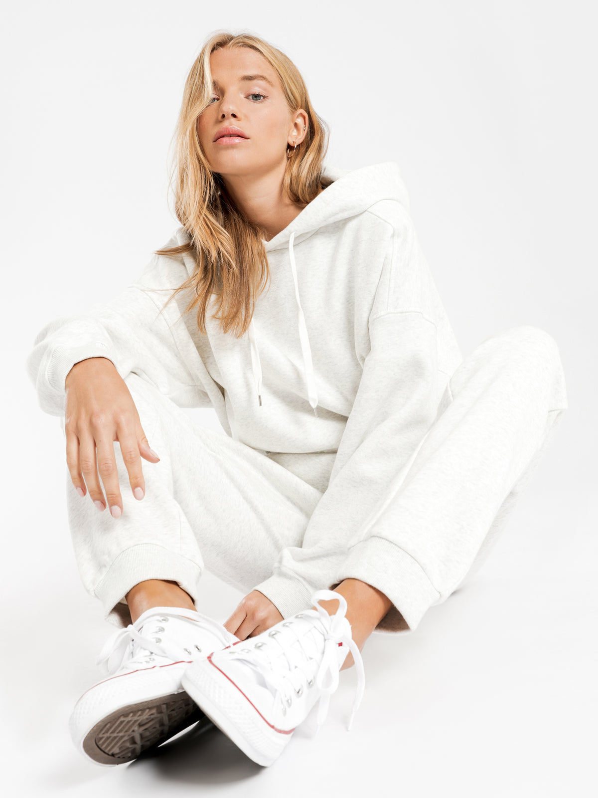 Carter Classic Hoodie in Snow Marle