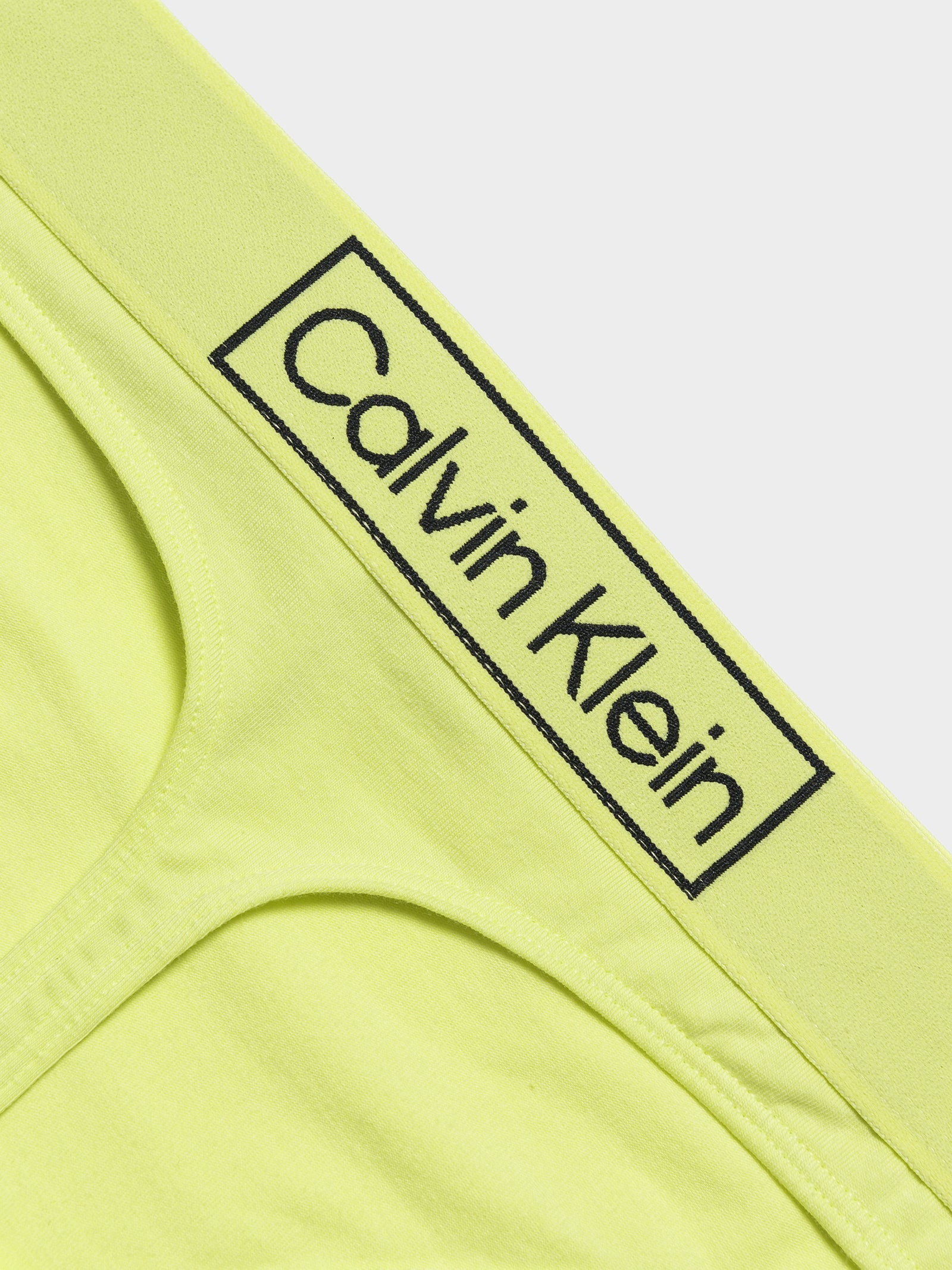 Calvin Klein Reimagined Heritage Thong Cyber Gree