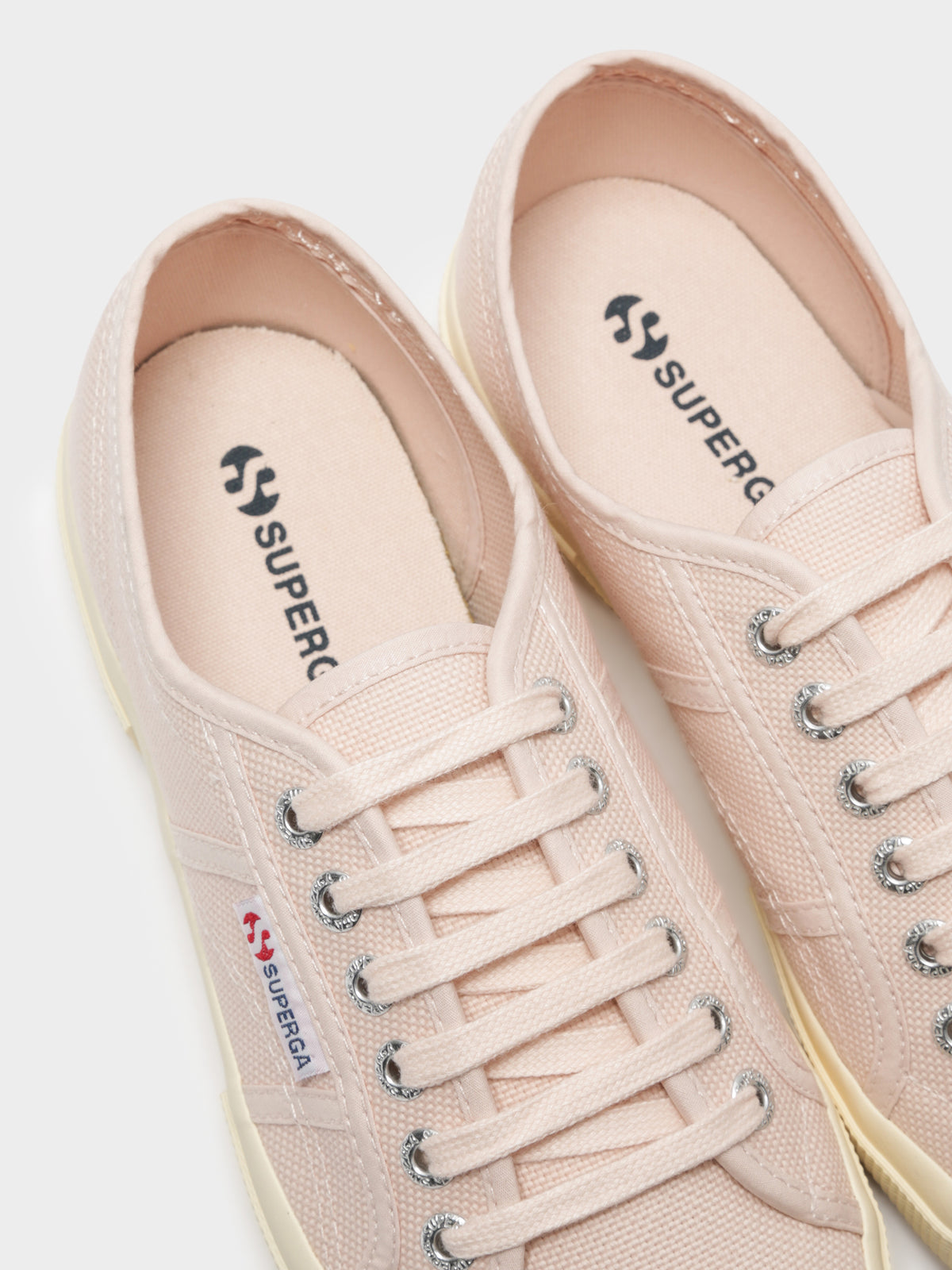 2750 Cotu Classic Sneakers in Pink Peach &amp; Off White