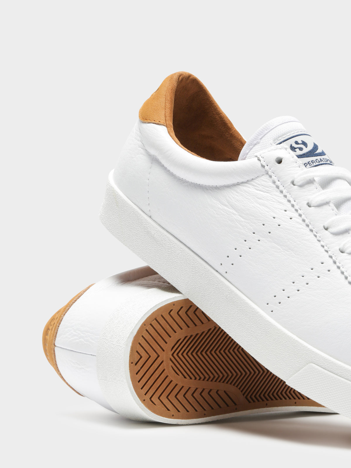 2843 Clubs Comfleau Sneakers in White &amp; Brown