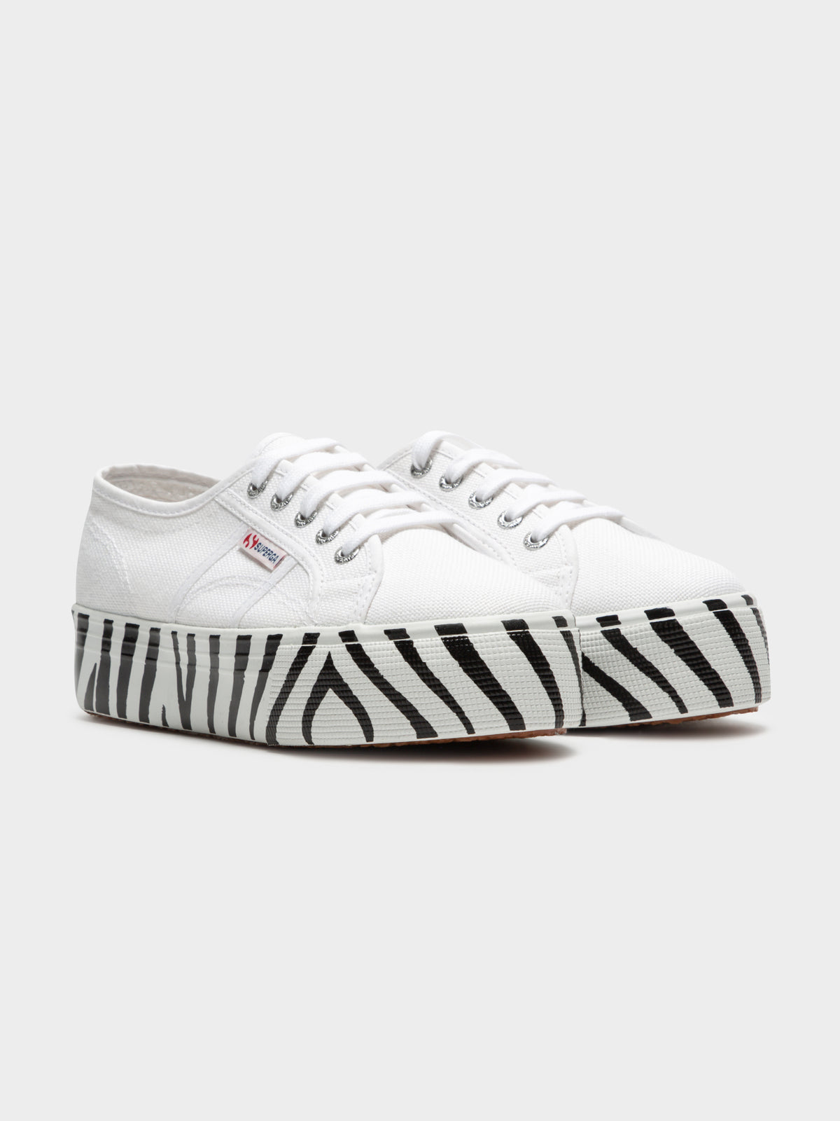 Unisex 2790 Cotw Printed Platform Sneakers in White &amp; Black