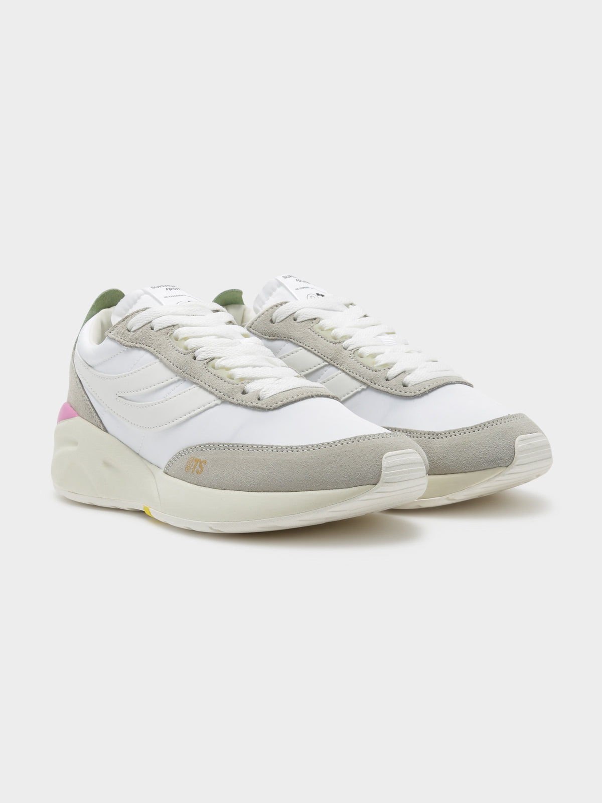 Unisex 4089 Training 9T Sneakers in White &amp; Pink