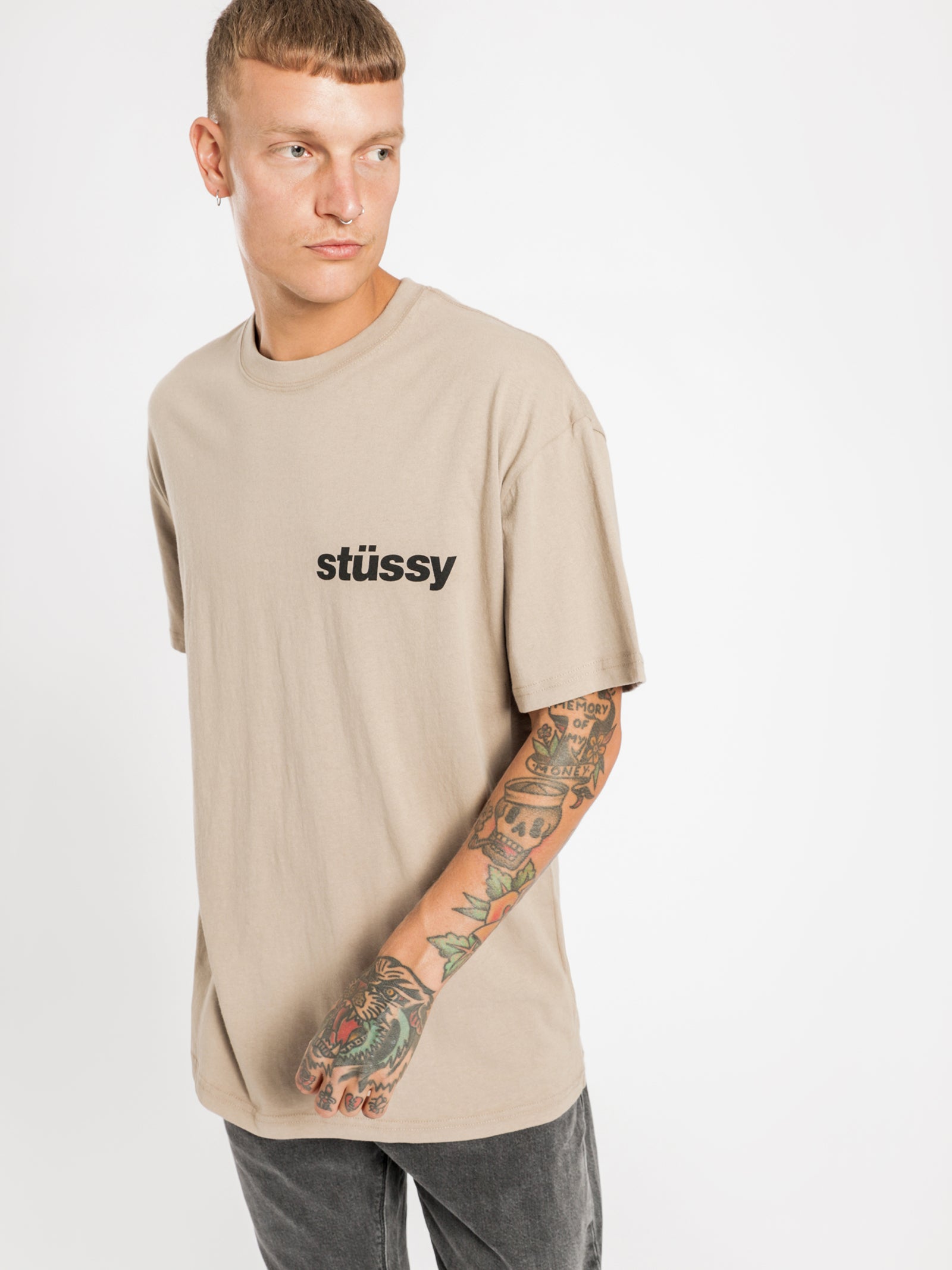 Solid Italic Short Sleeve T-Shirt