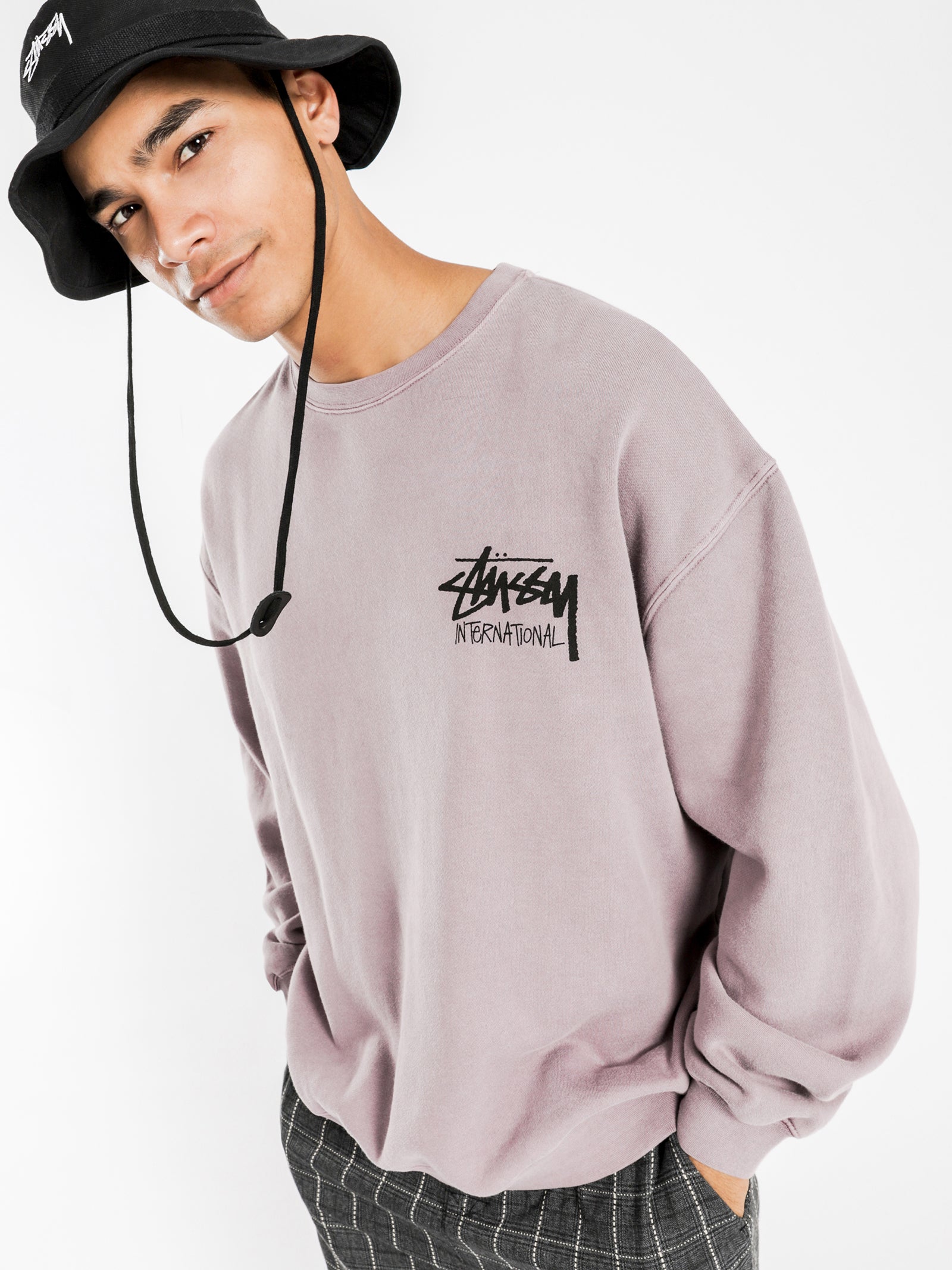 Stock International Crew