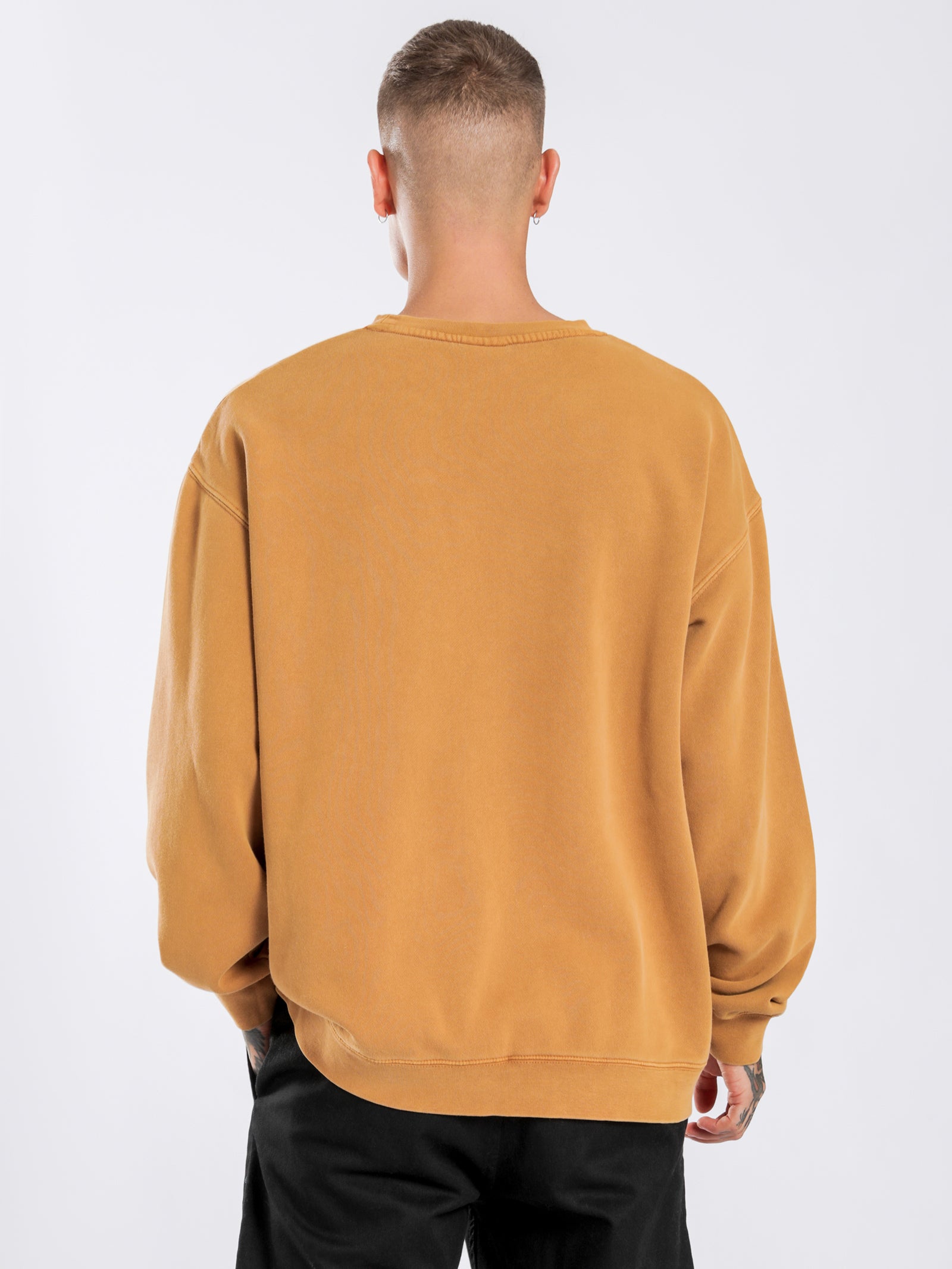 Stock International Crew