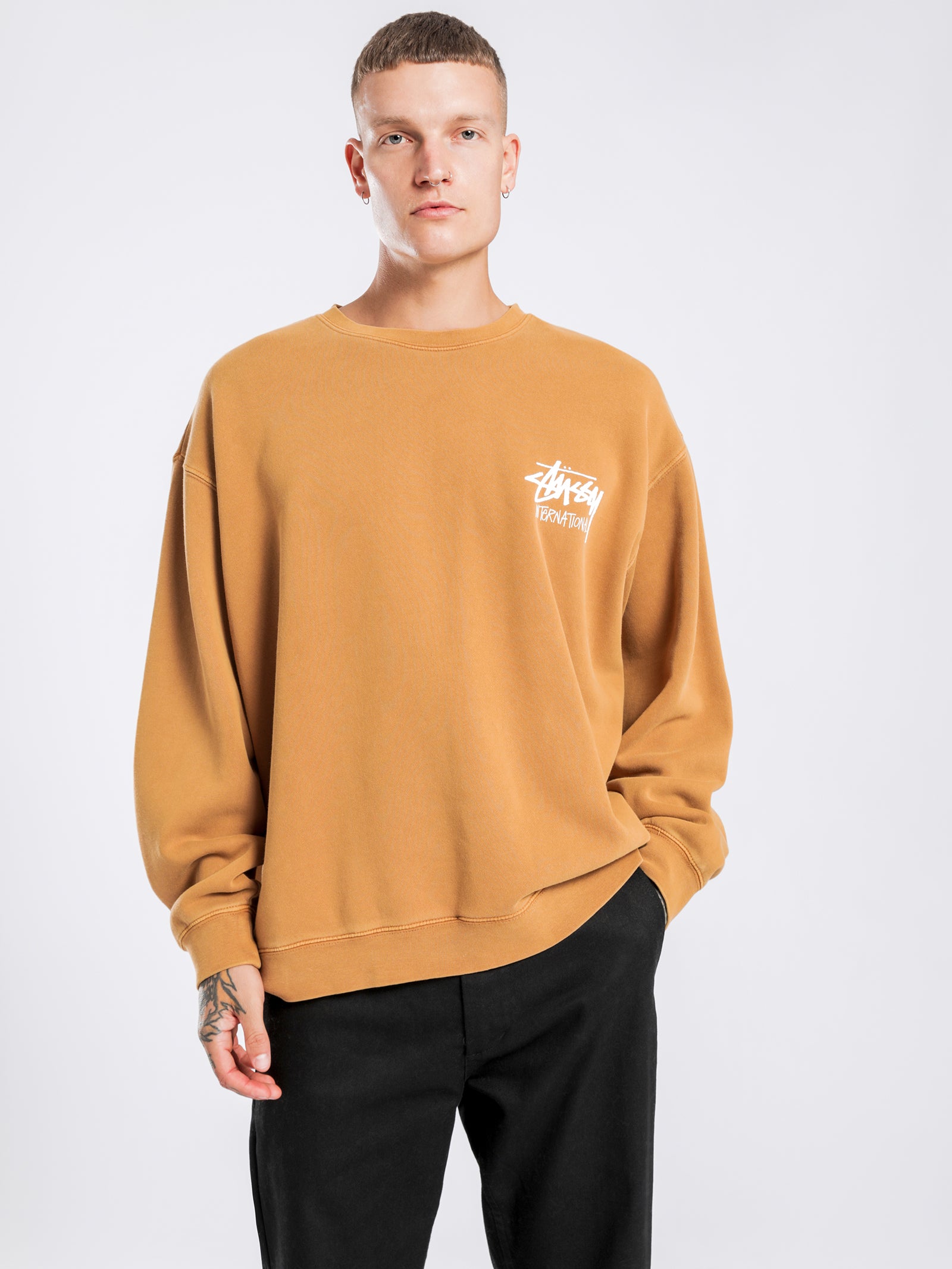 Stock International Crew