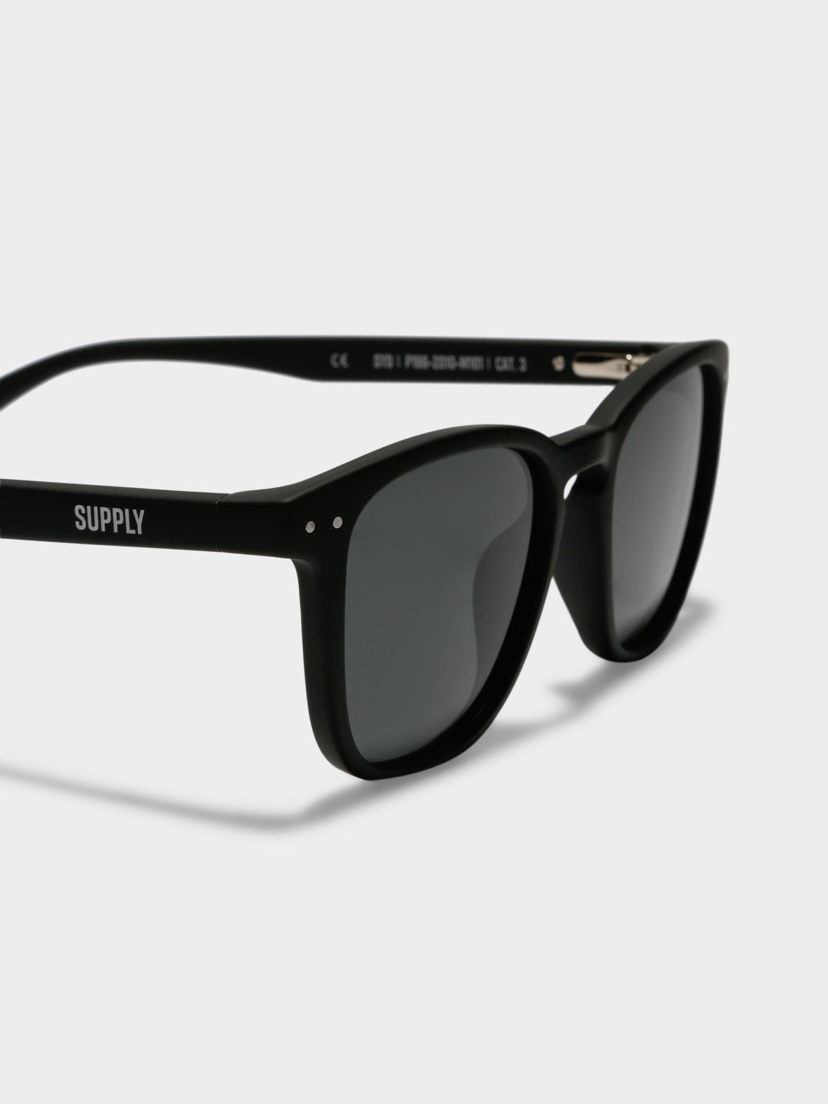 SYD Polarized Sunglasses in Black