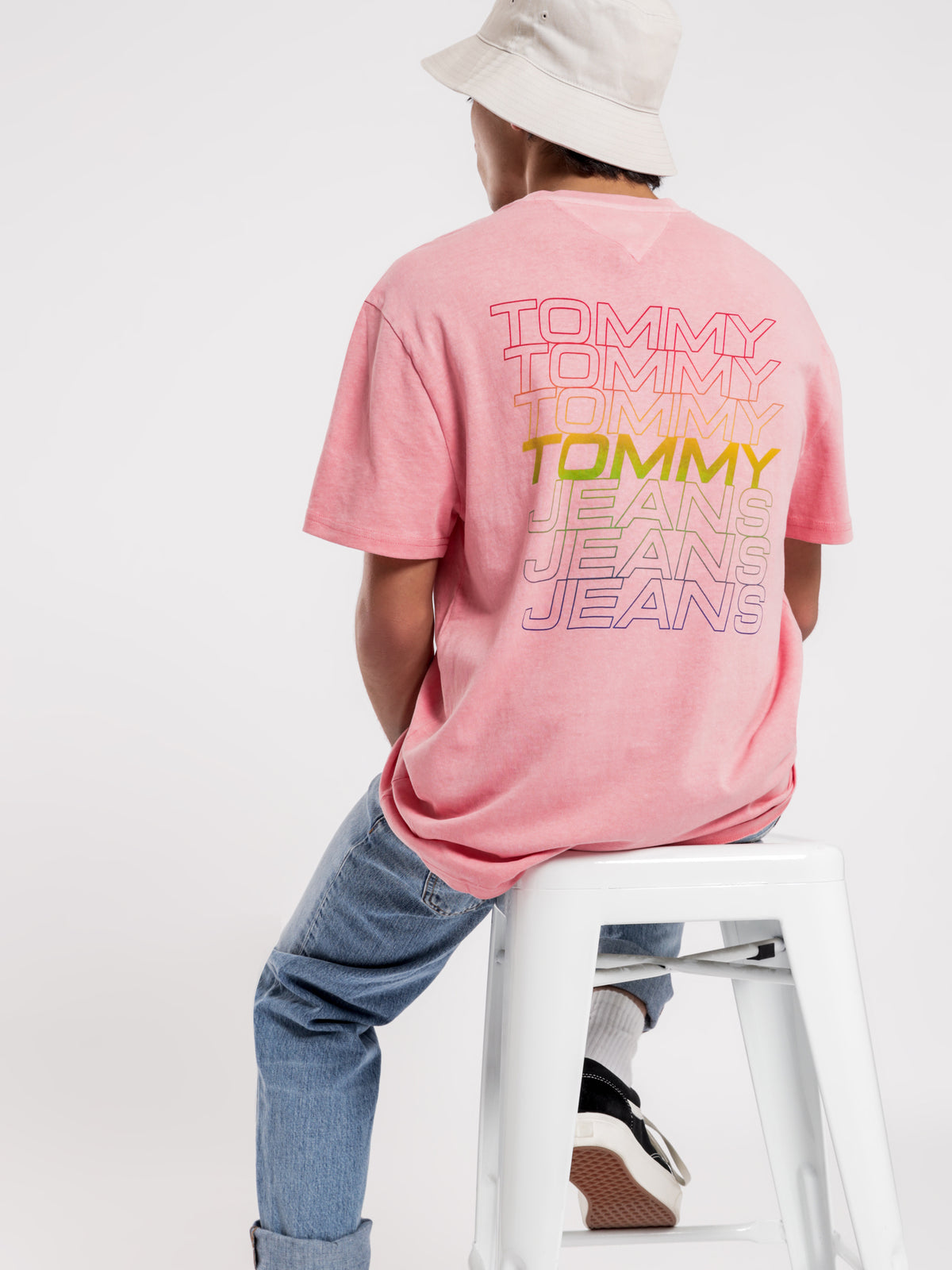 Repeat Logo T-Shirt in Rosey Pink