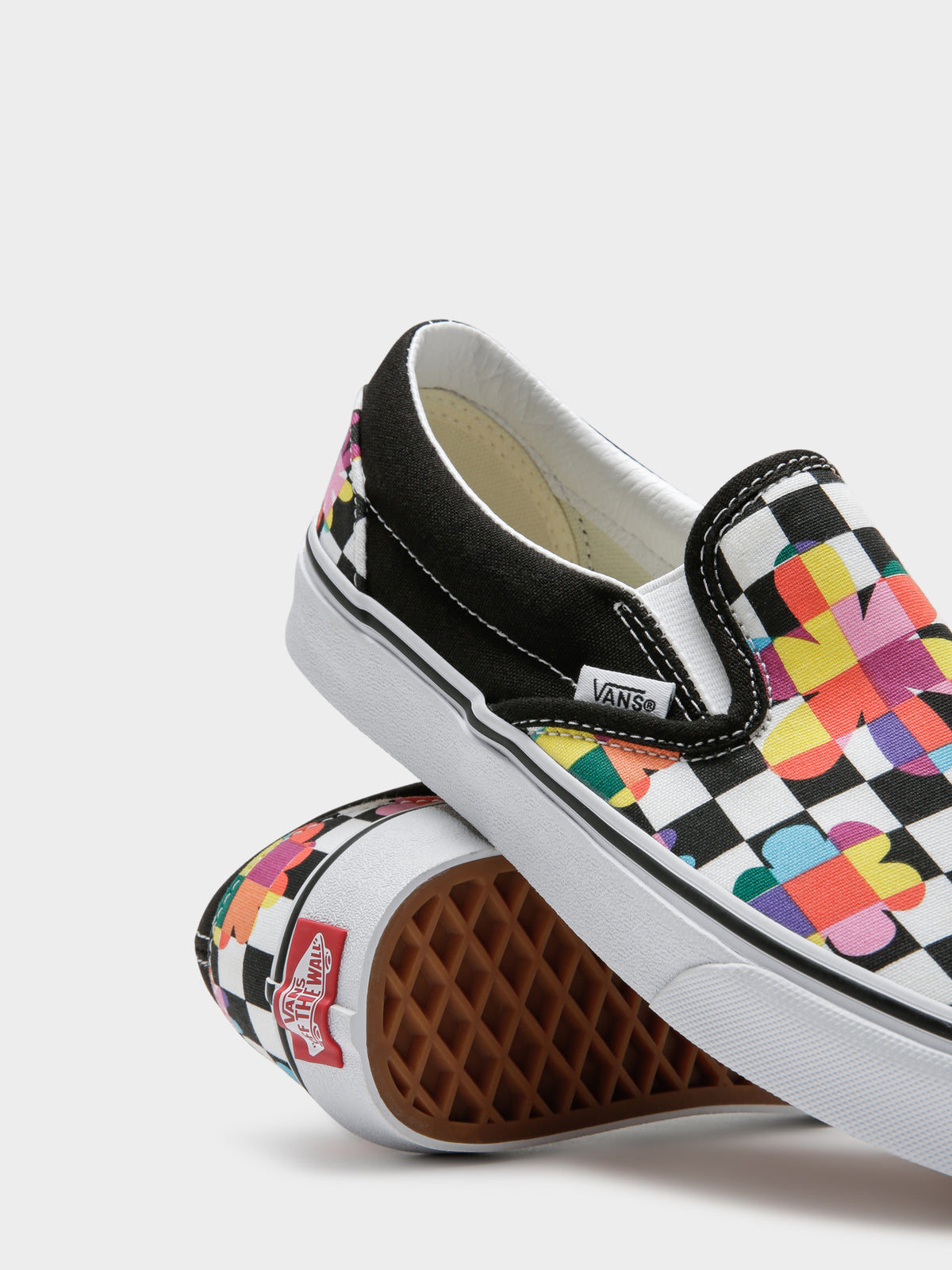 Unisex Classic Slip On sneakers in Floral Checkerboard