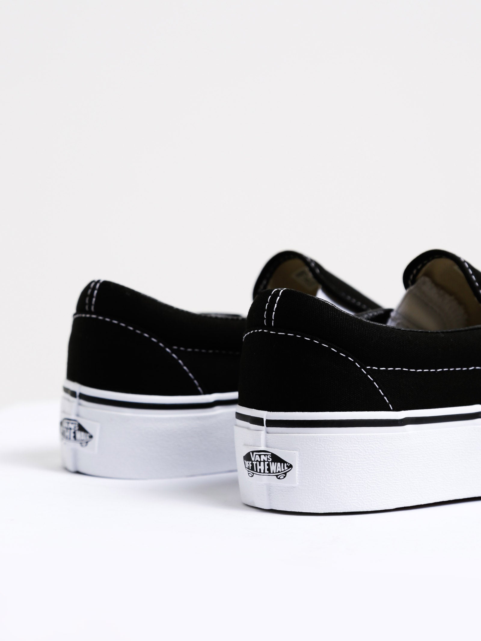 Vans Slip On Womens Black Vans Womens 66 Classic Slip-On Platform