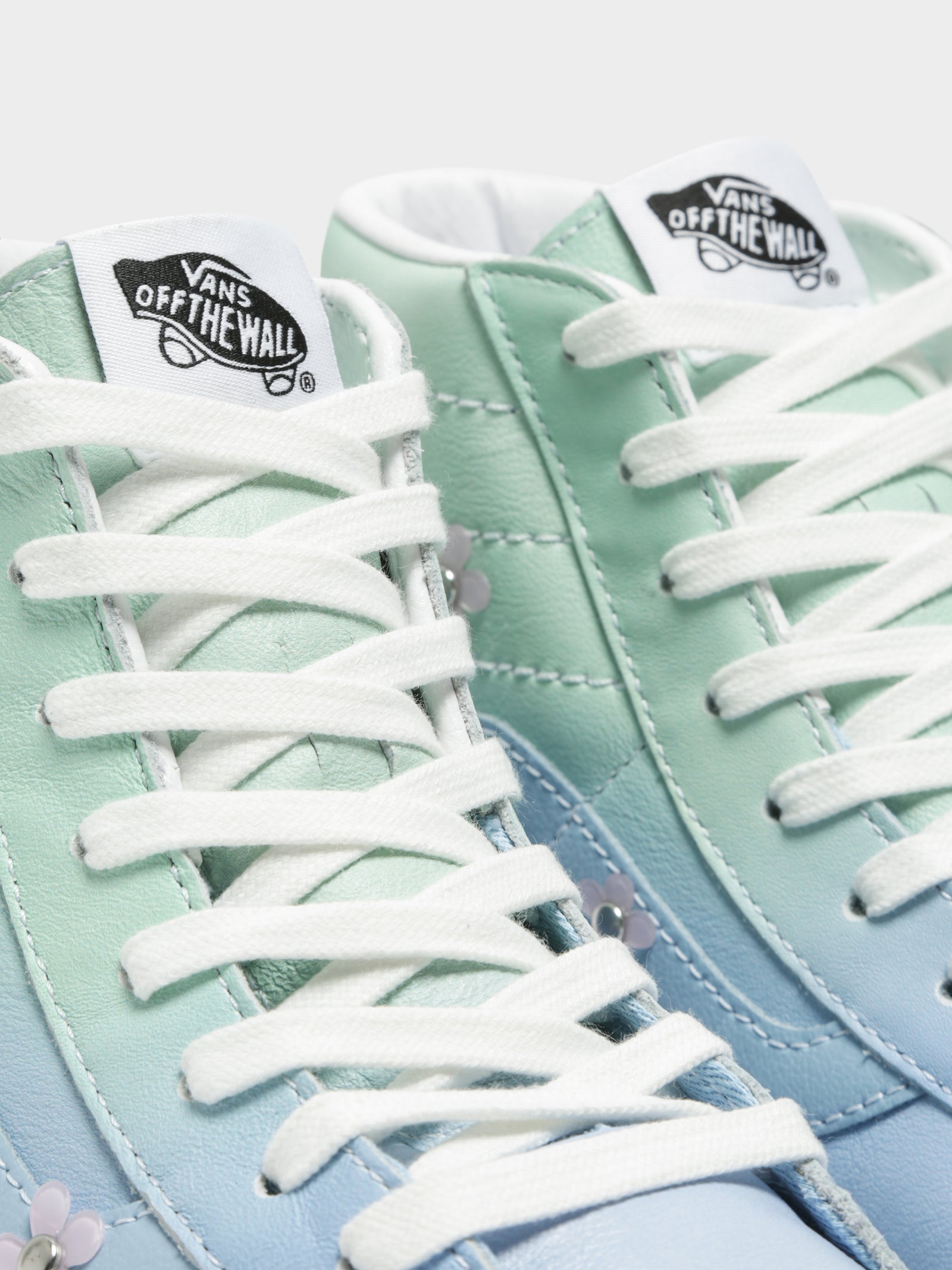 Unisex Spongebob X Sandy Liang Sk8-Hi DX Sneakers