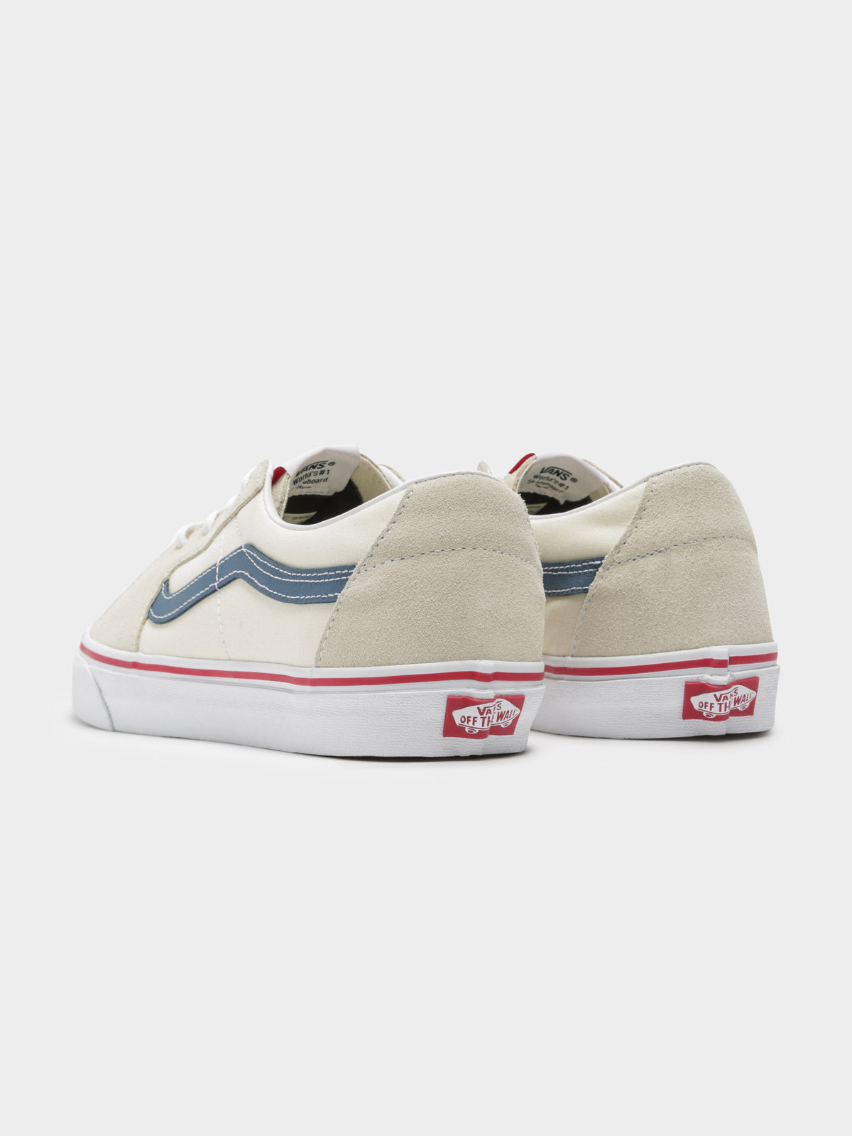 Unisex Sk8-Low Classic Sneaker in Classic White &amp; Navy