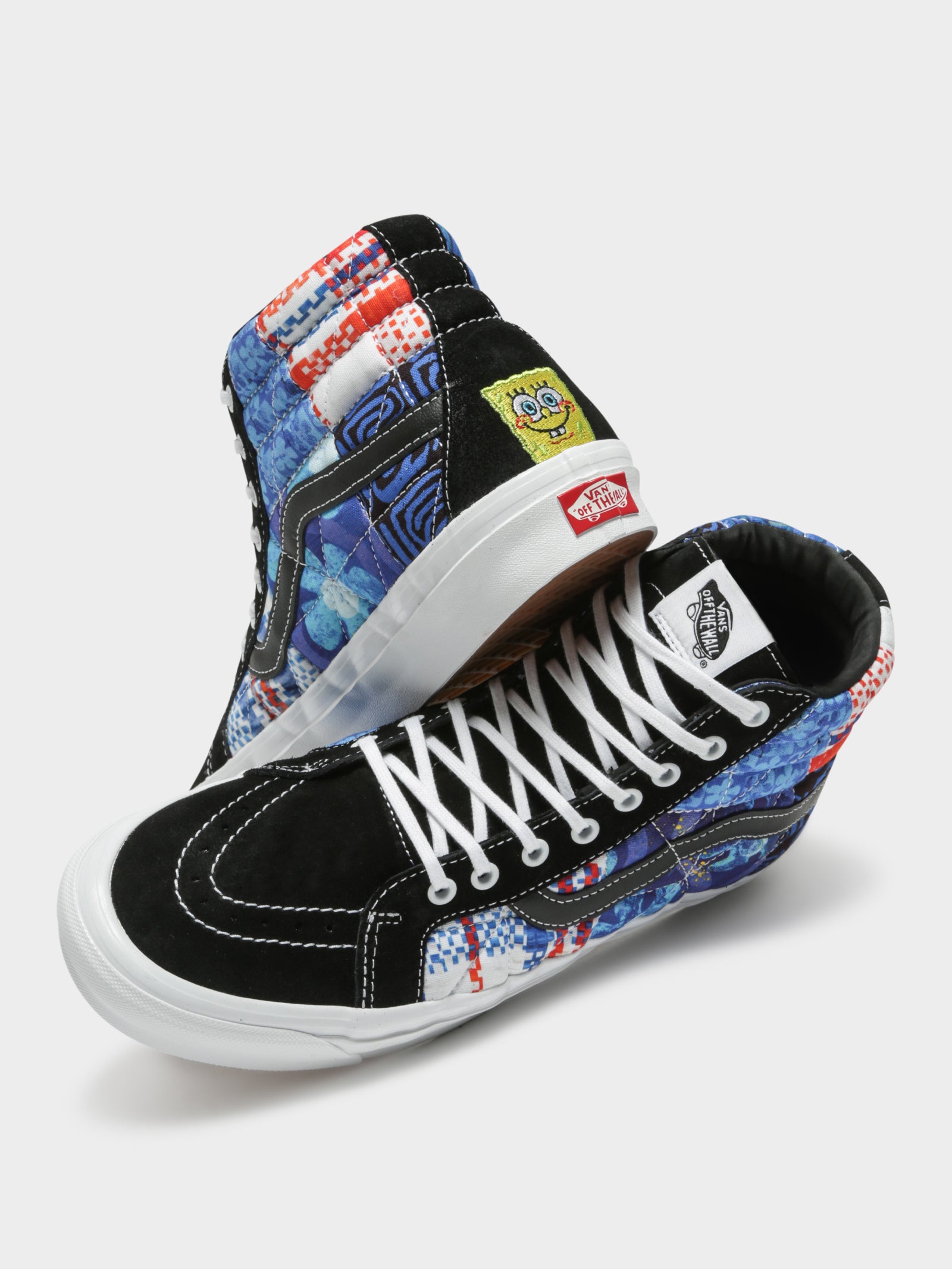 Unisex Sandy Liang X SpongeBob Sk8-Hi 38 DX Sneakers
