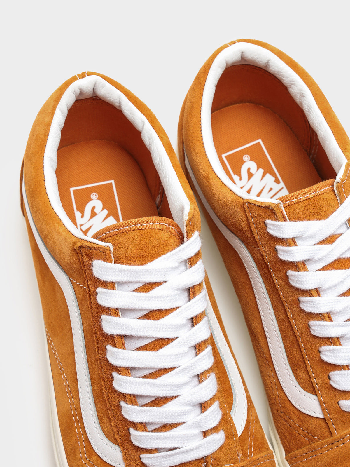 Unisex Old Skool Sneaker in Desert Sun Orange