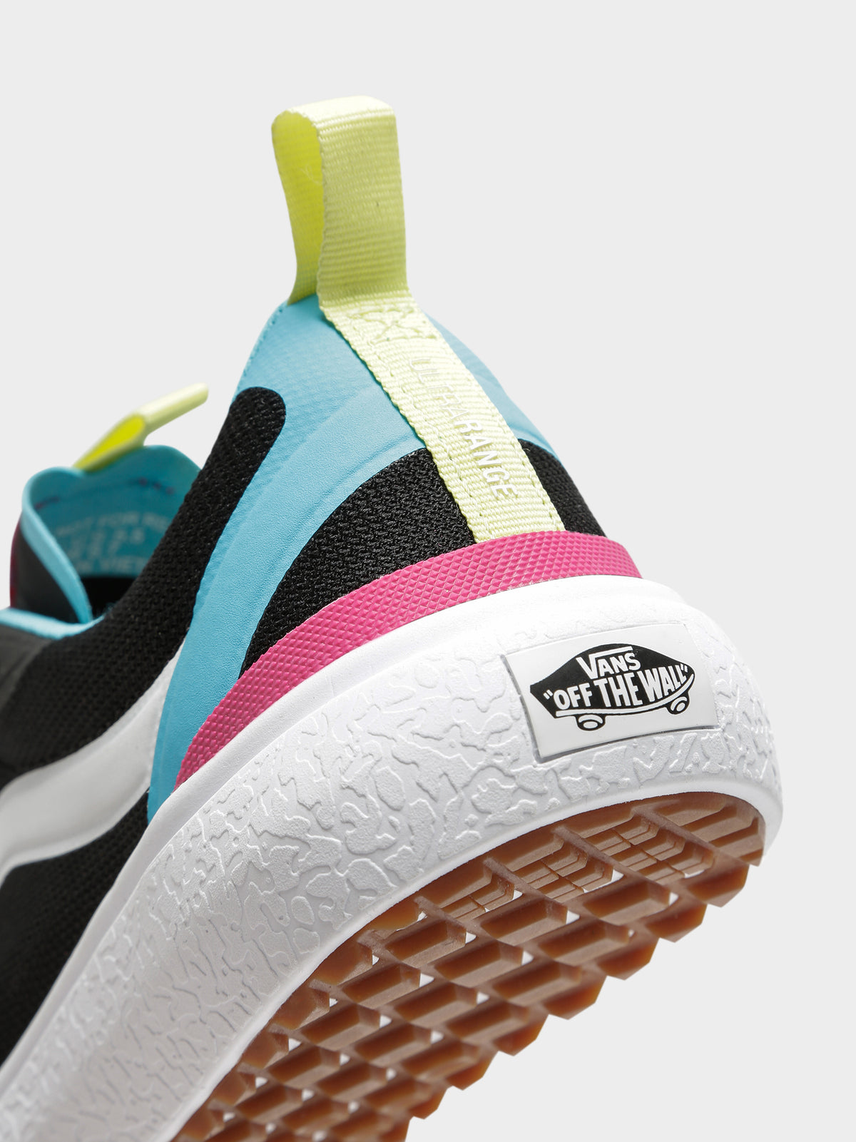Vans Unisex Ultrarange Exo Sneakers | Black
