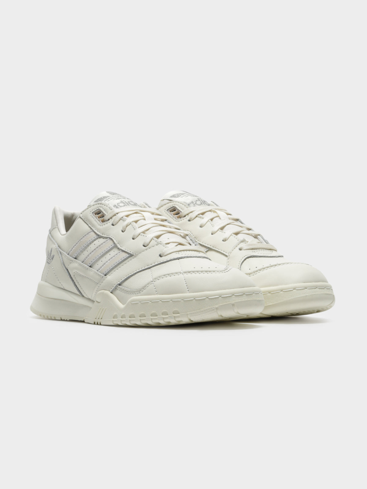 Womens A.R Trainer Sneakers in White