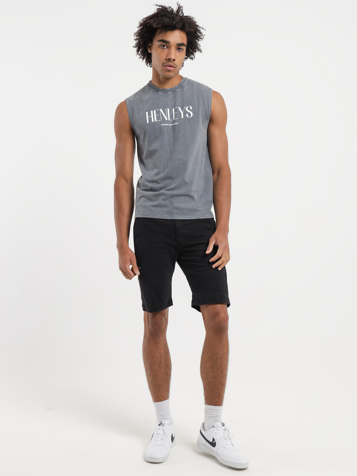 Henleys Leon Slim-Fit Cargo Shorts | Black