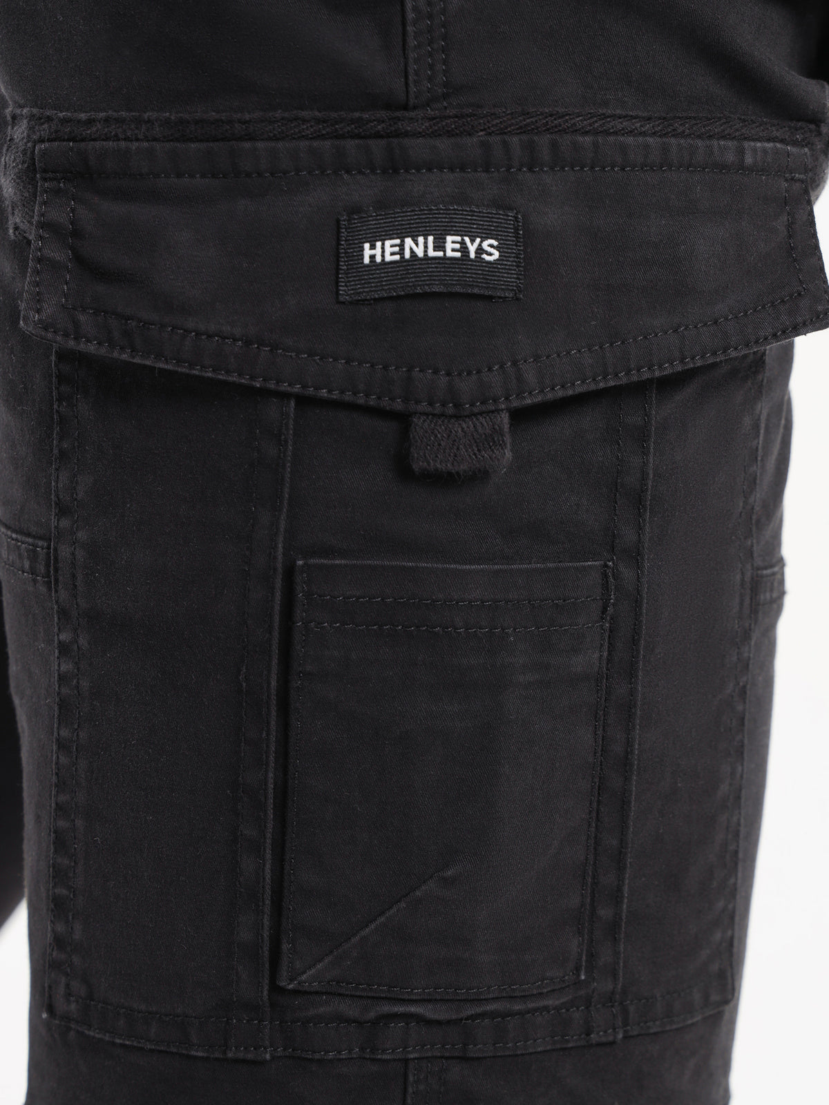 Henleys Leon Slim-Fit Cargo Shorts | Black