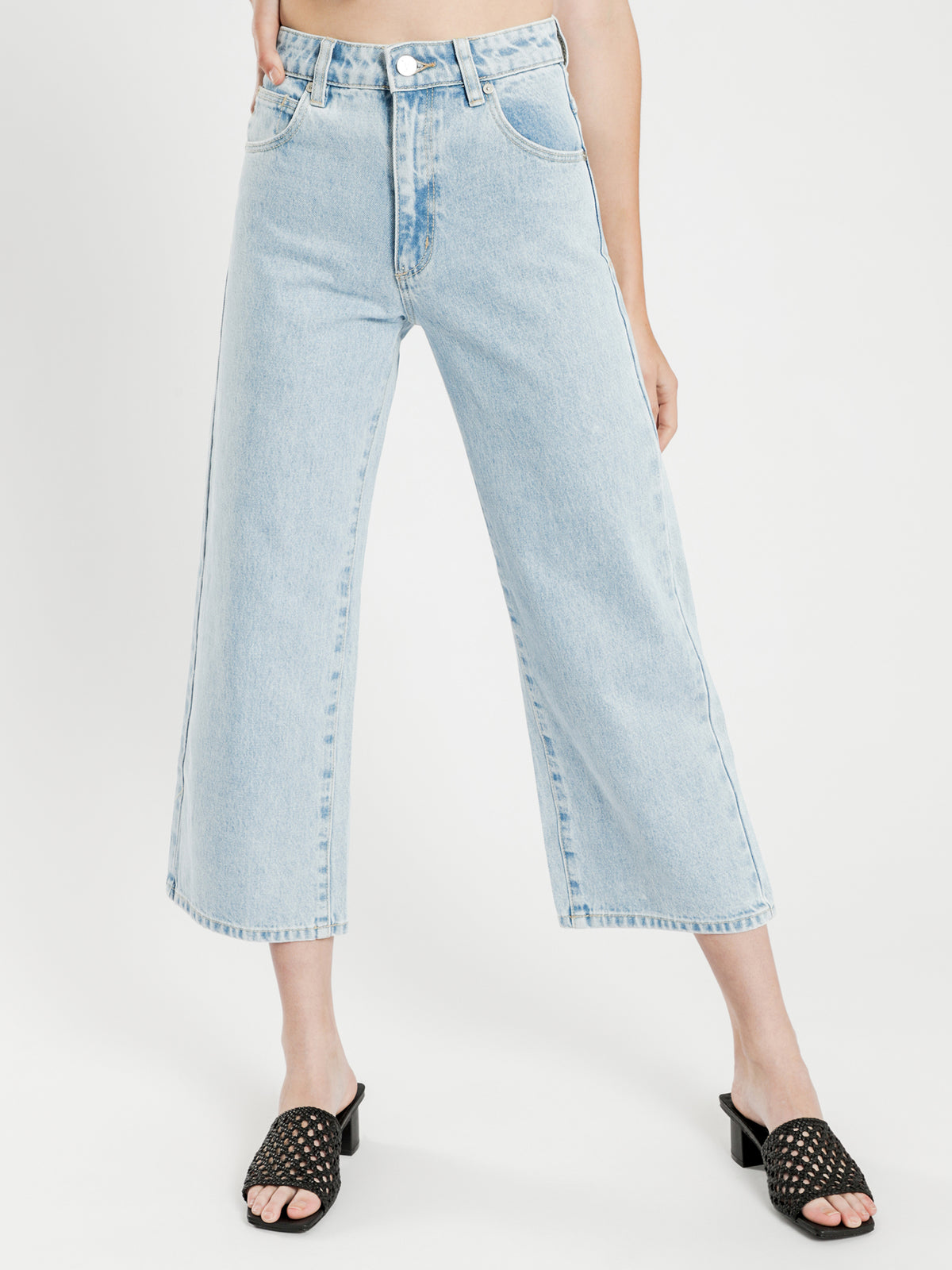 Street Aline Crop Jeans in Walk Away Blue Denim