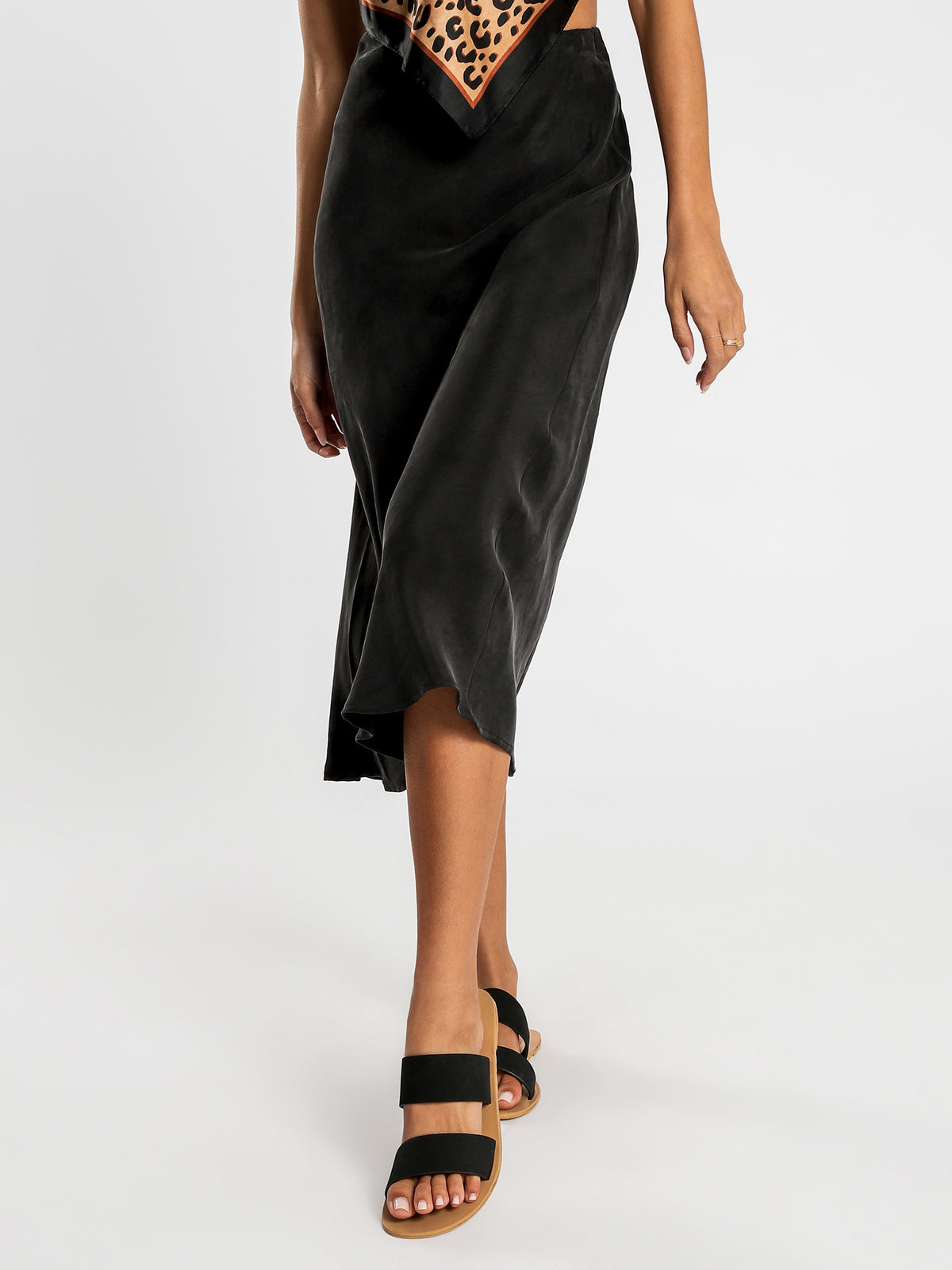 Annika Midi Skirt in Washed Black