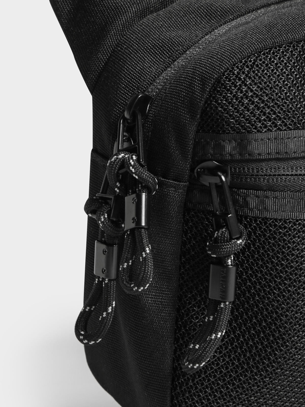 Shoki Crossbody Bag in Black