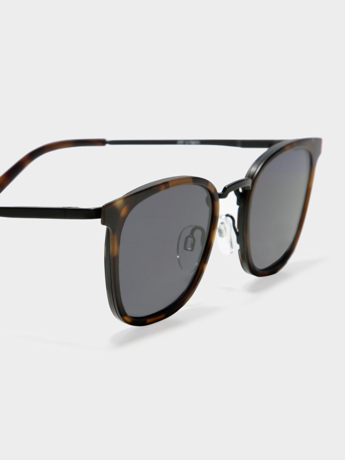 Racketeer Matte Sunglasses in Matte Tortoiseshell with Smoke Lenses