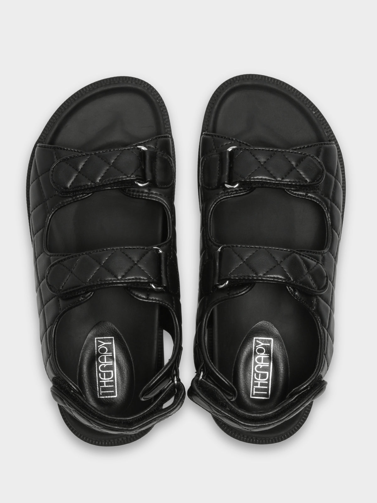 Therapy Womens Andi Quilted Sandals | Black